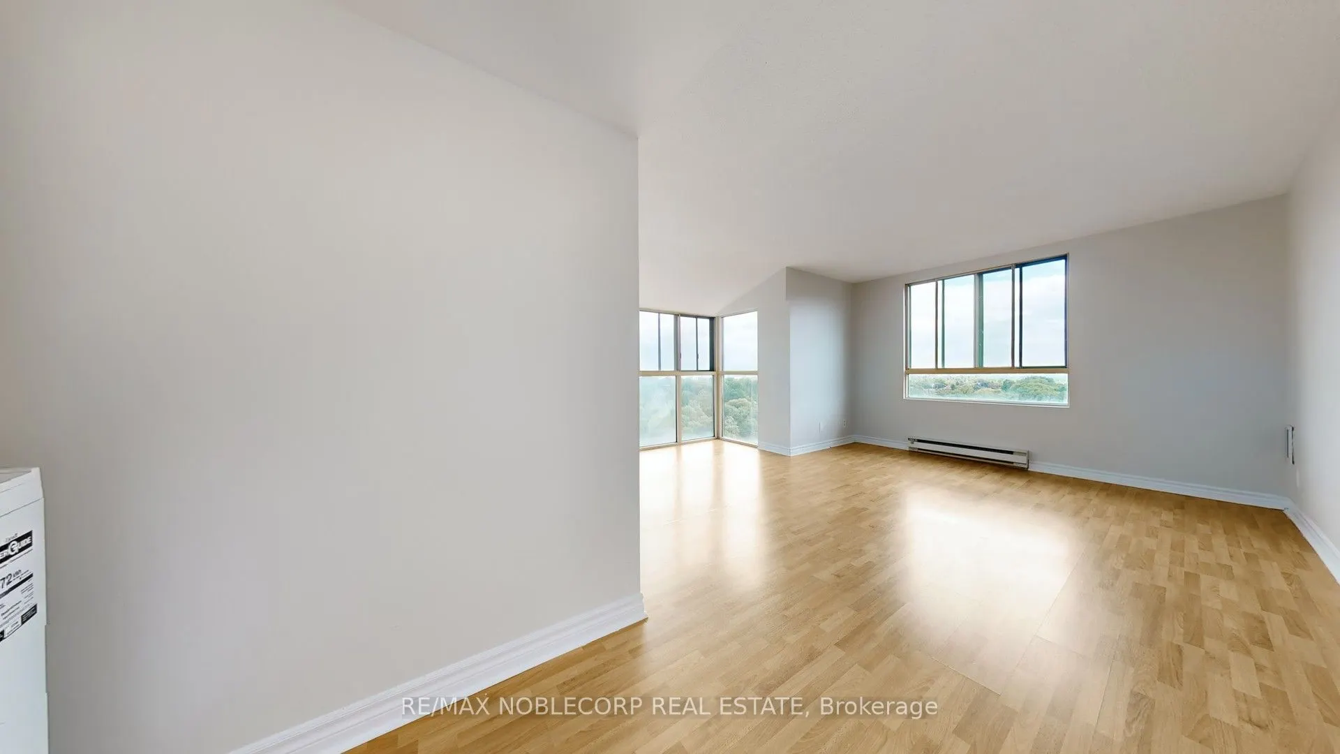 41 Markbrook Lane #906