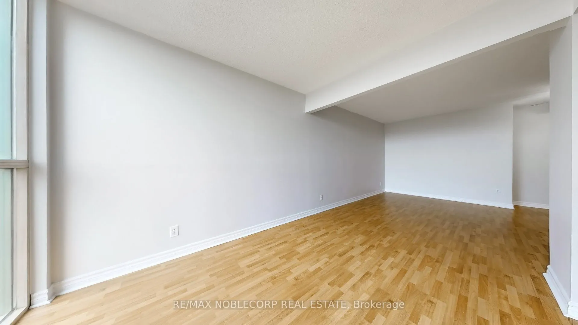 41 Markbrook Lane #906