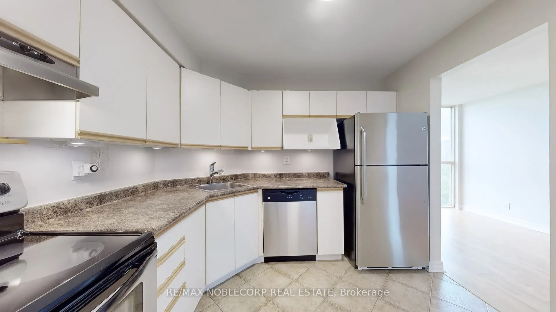 41 Markbrook Lane #906