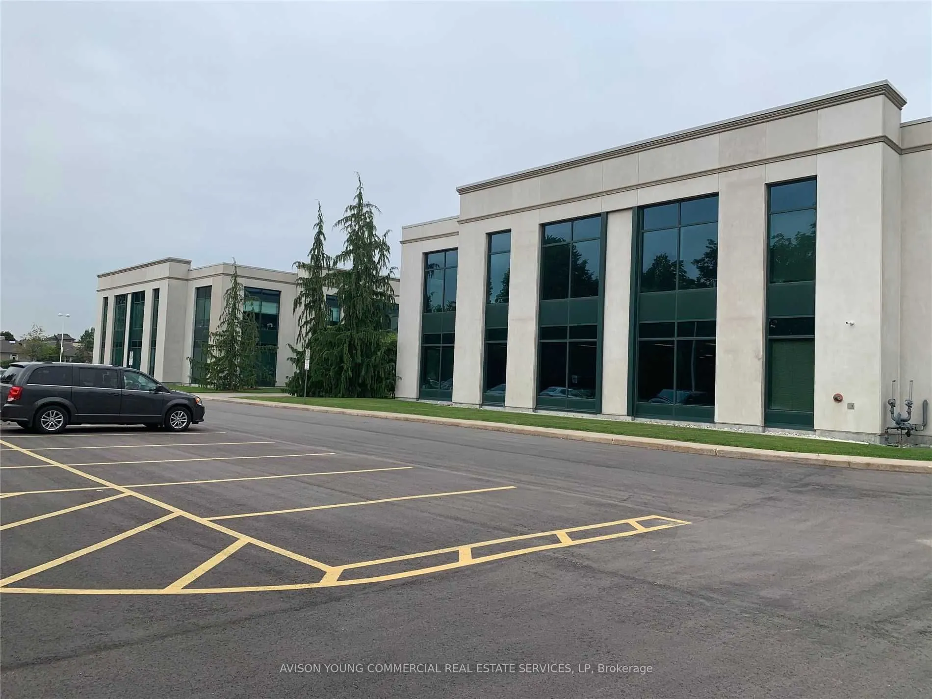 1540 Cornwall Road E #205