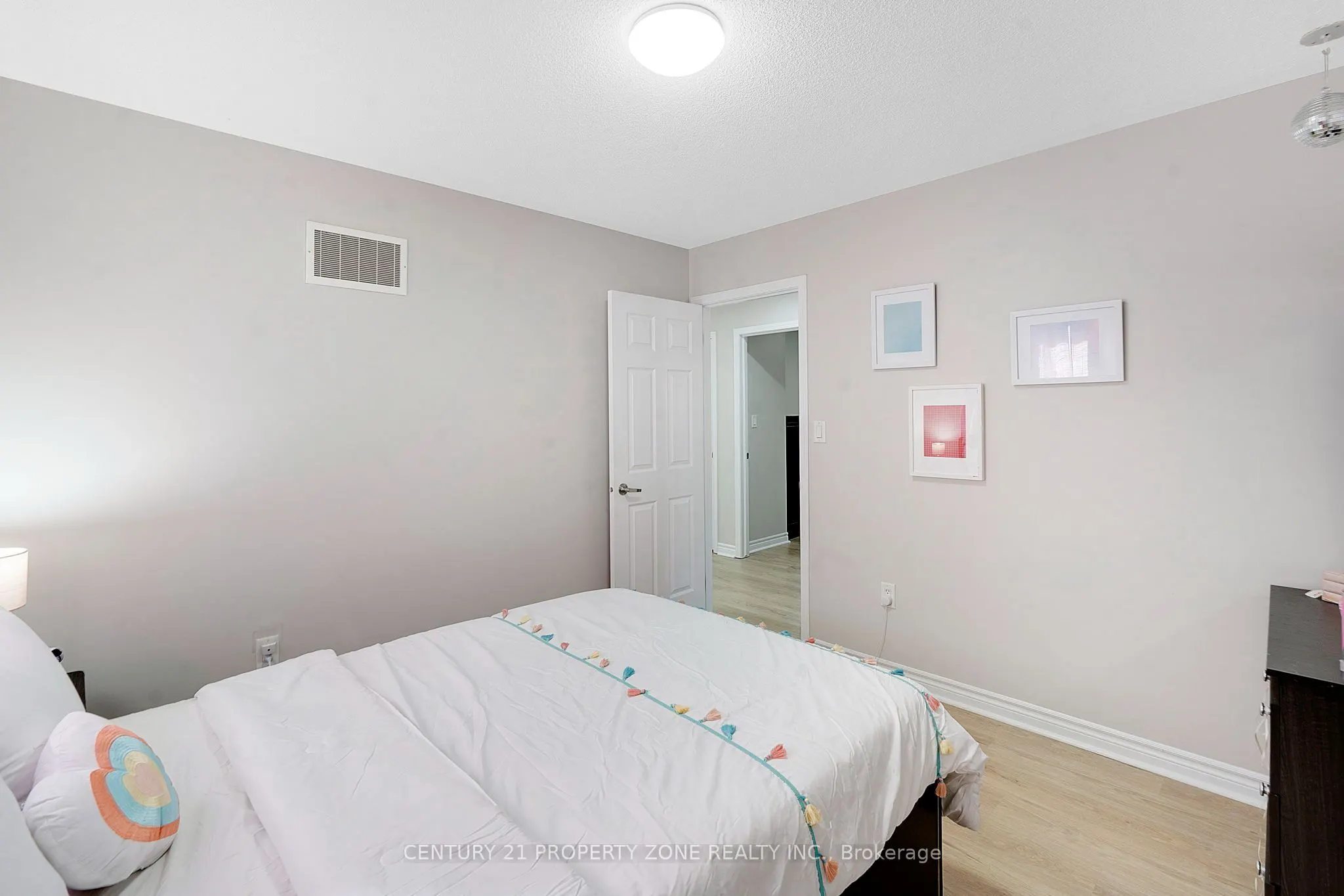31 Agricola Road