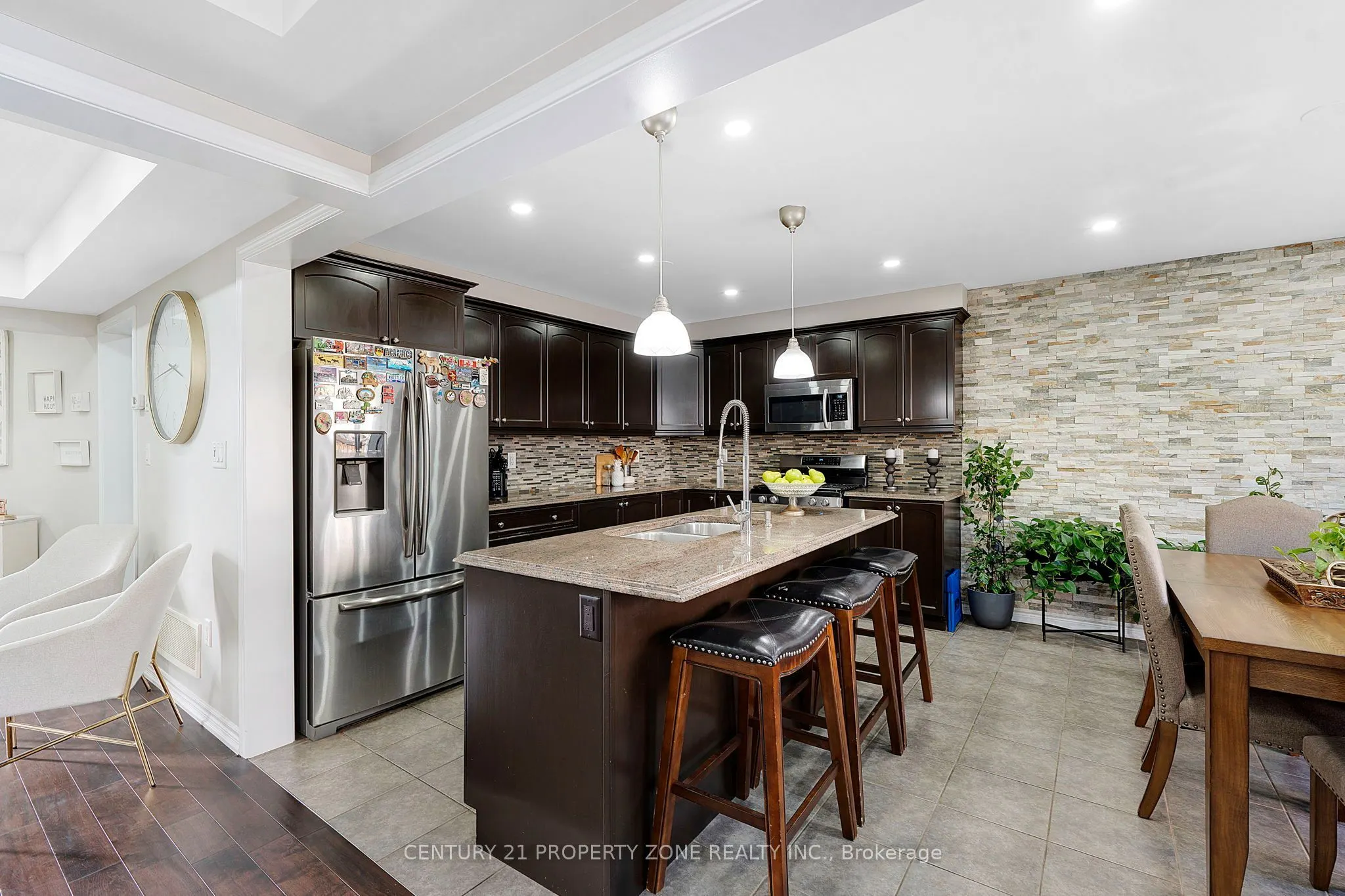 31 Agricola Road