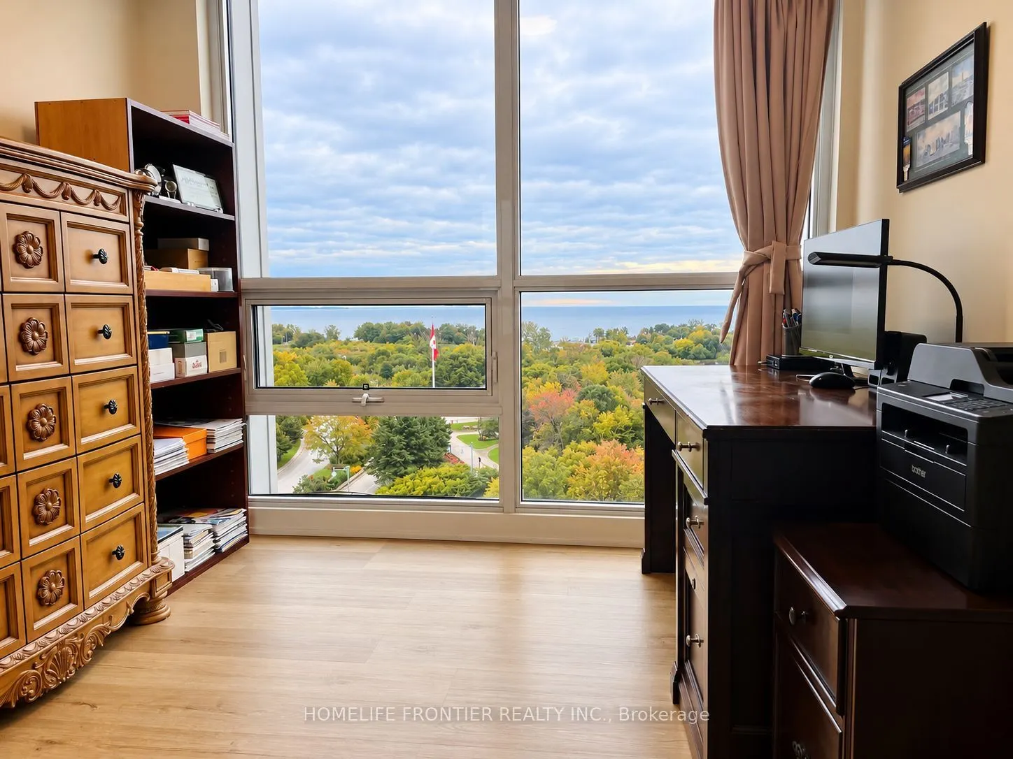 2200 Lakeshore Boulevard W #1001