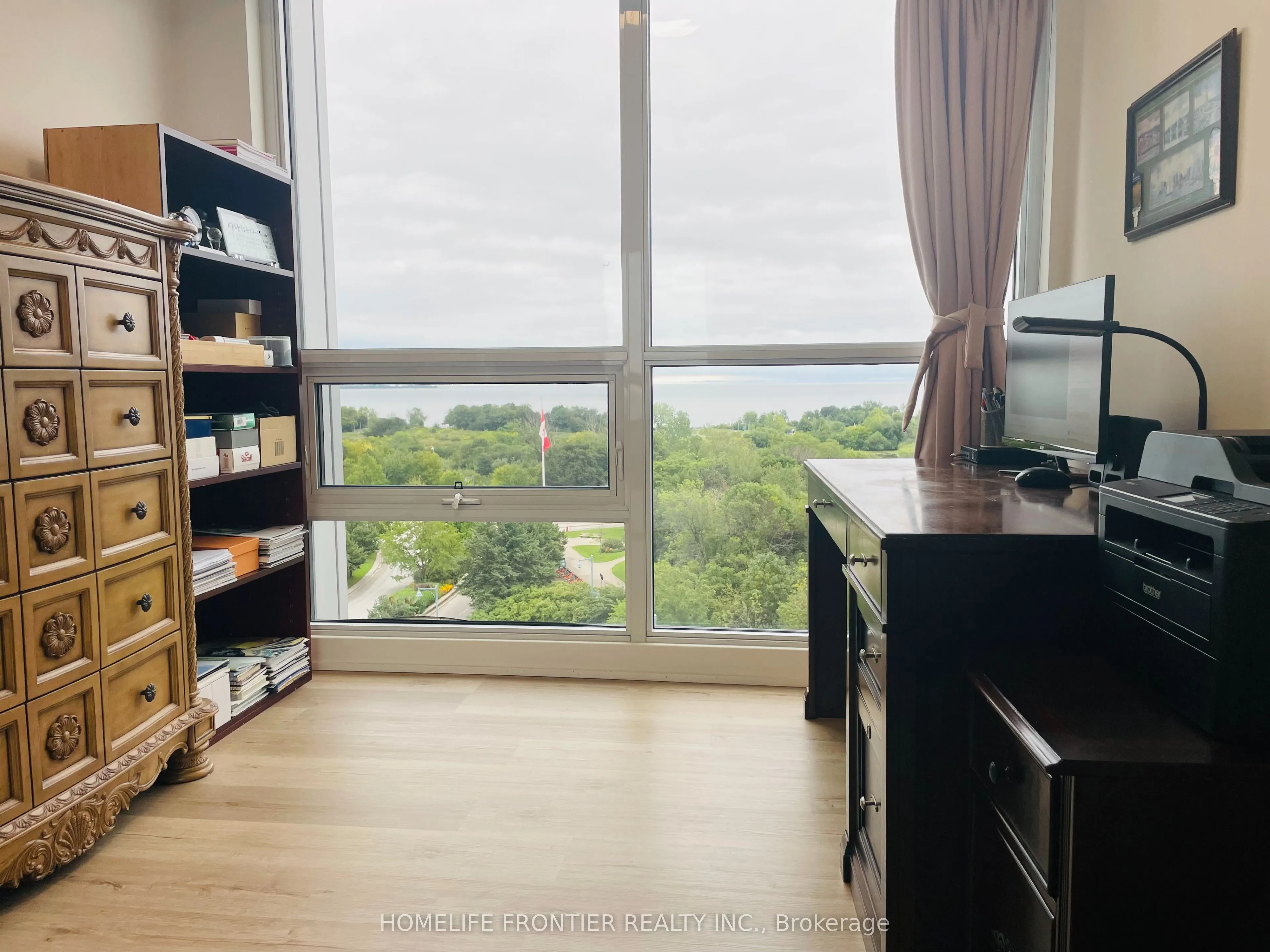 2200 Lakeshore Boulevard W #1001