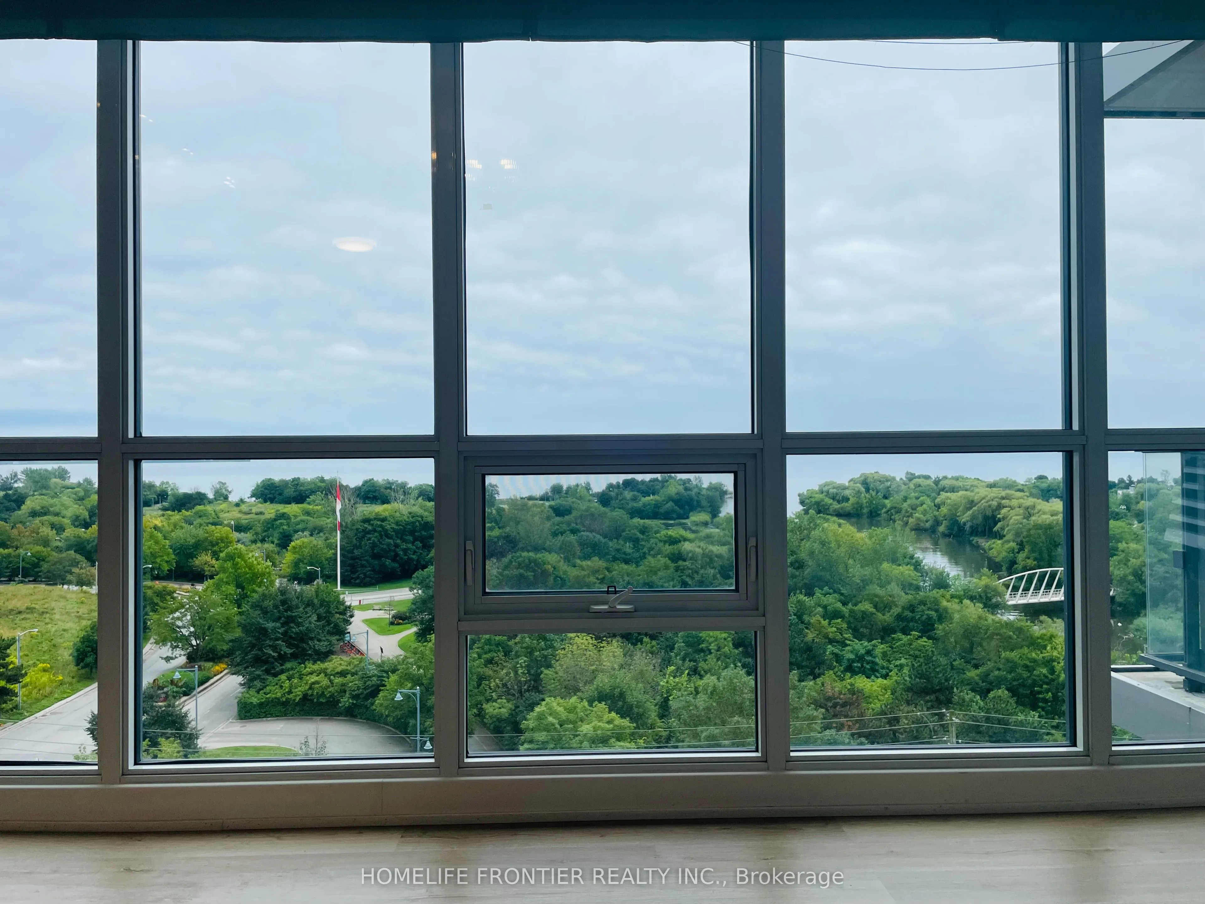 2200 Lakeshore Boulevard W #1001