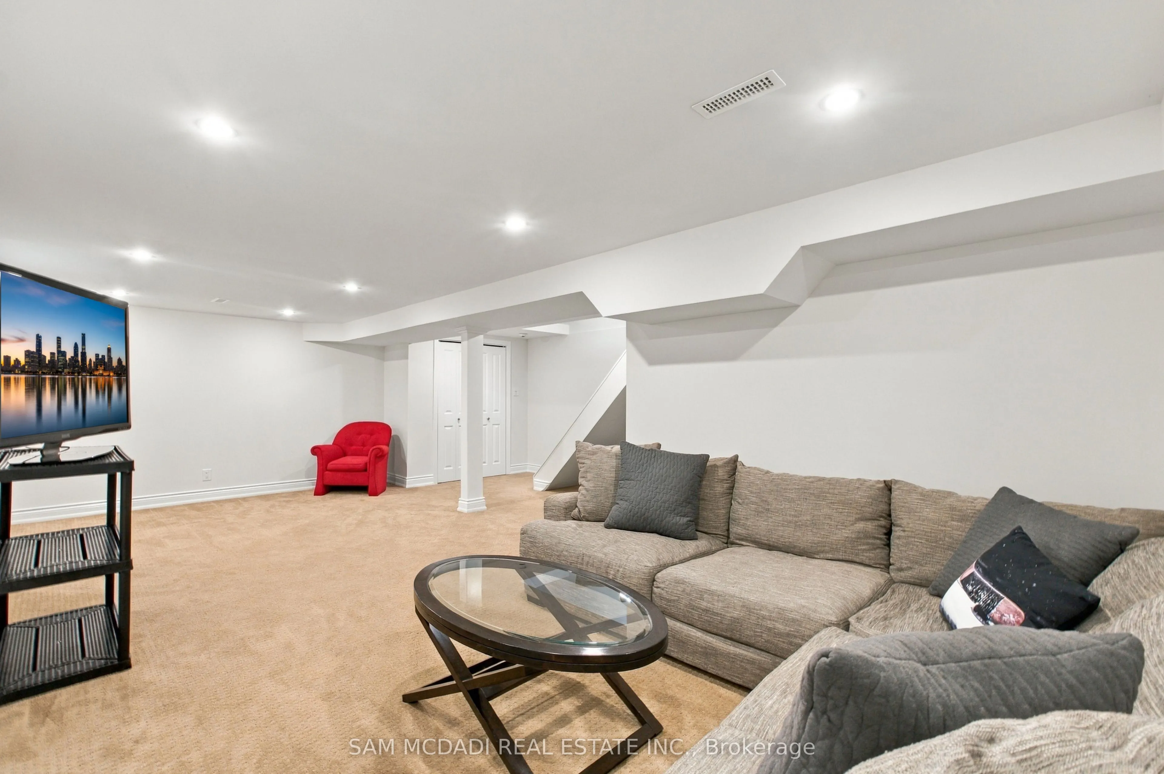 2528 Frankfield Road
