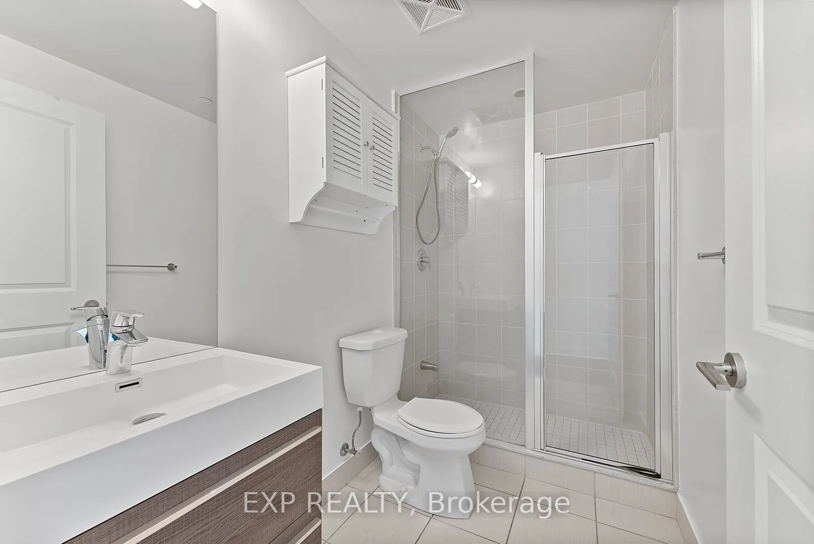 15 Zorra Street #1202