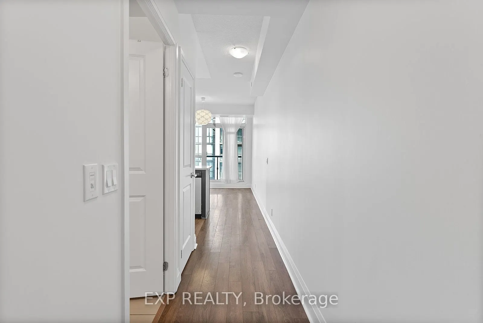 15 Zorra Street #1202