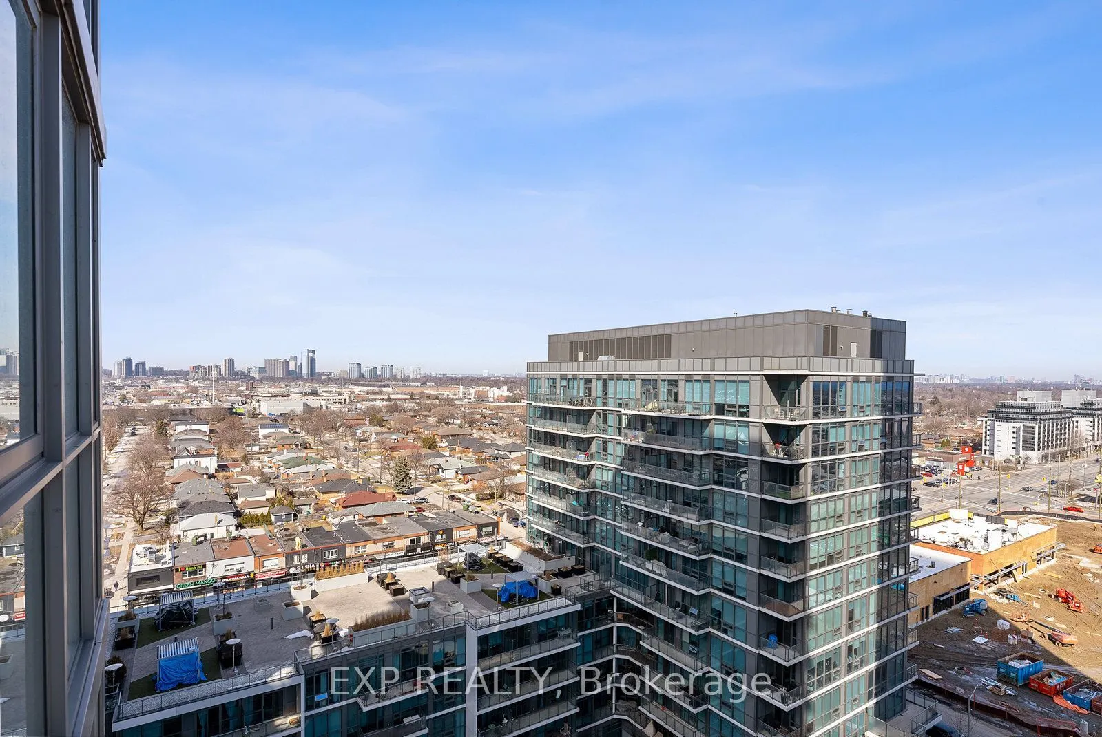 15 Zorra Street #1202