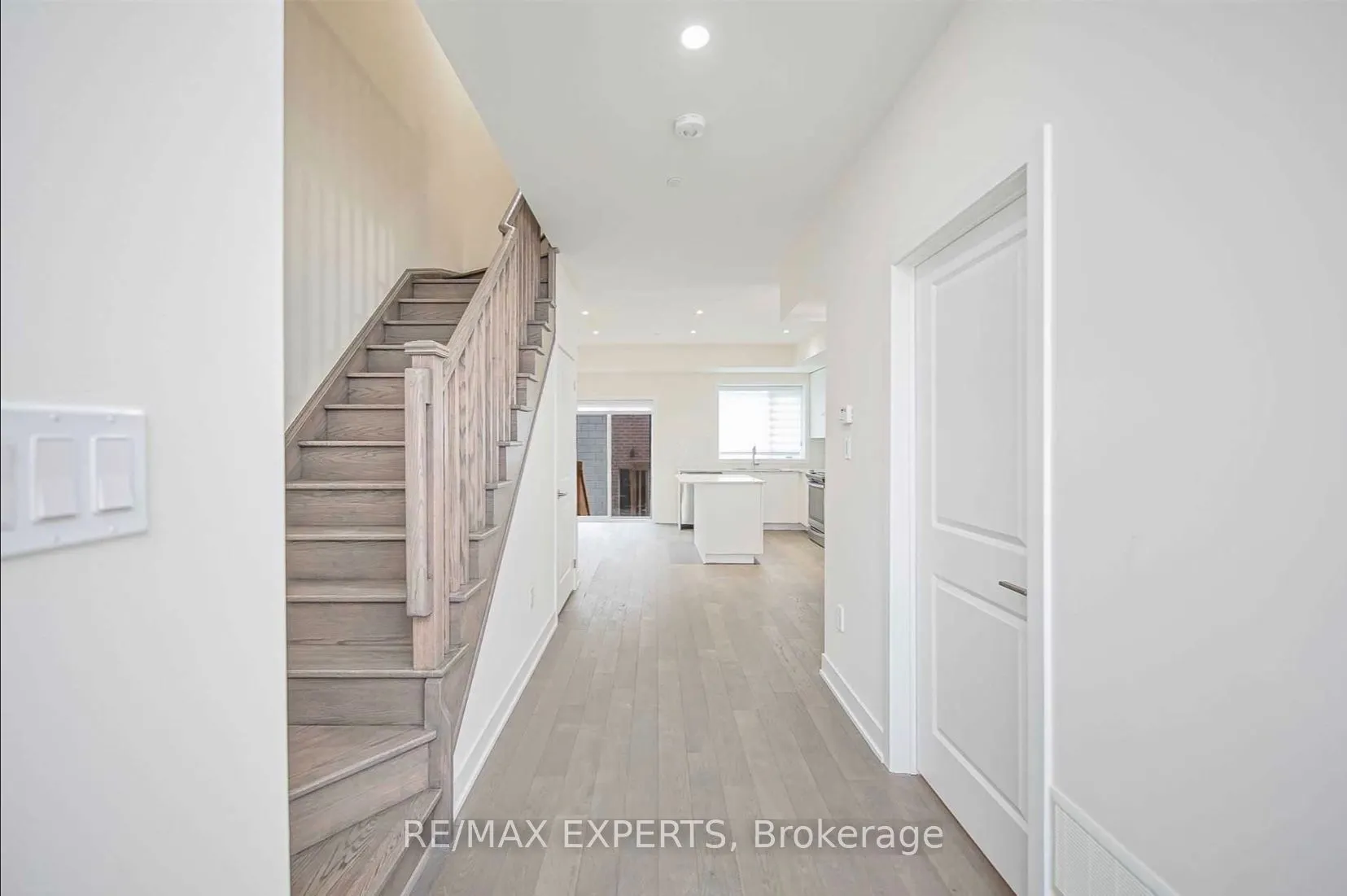 54 William Duncan Road