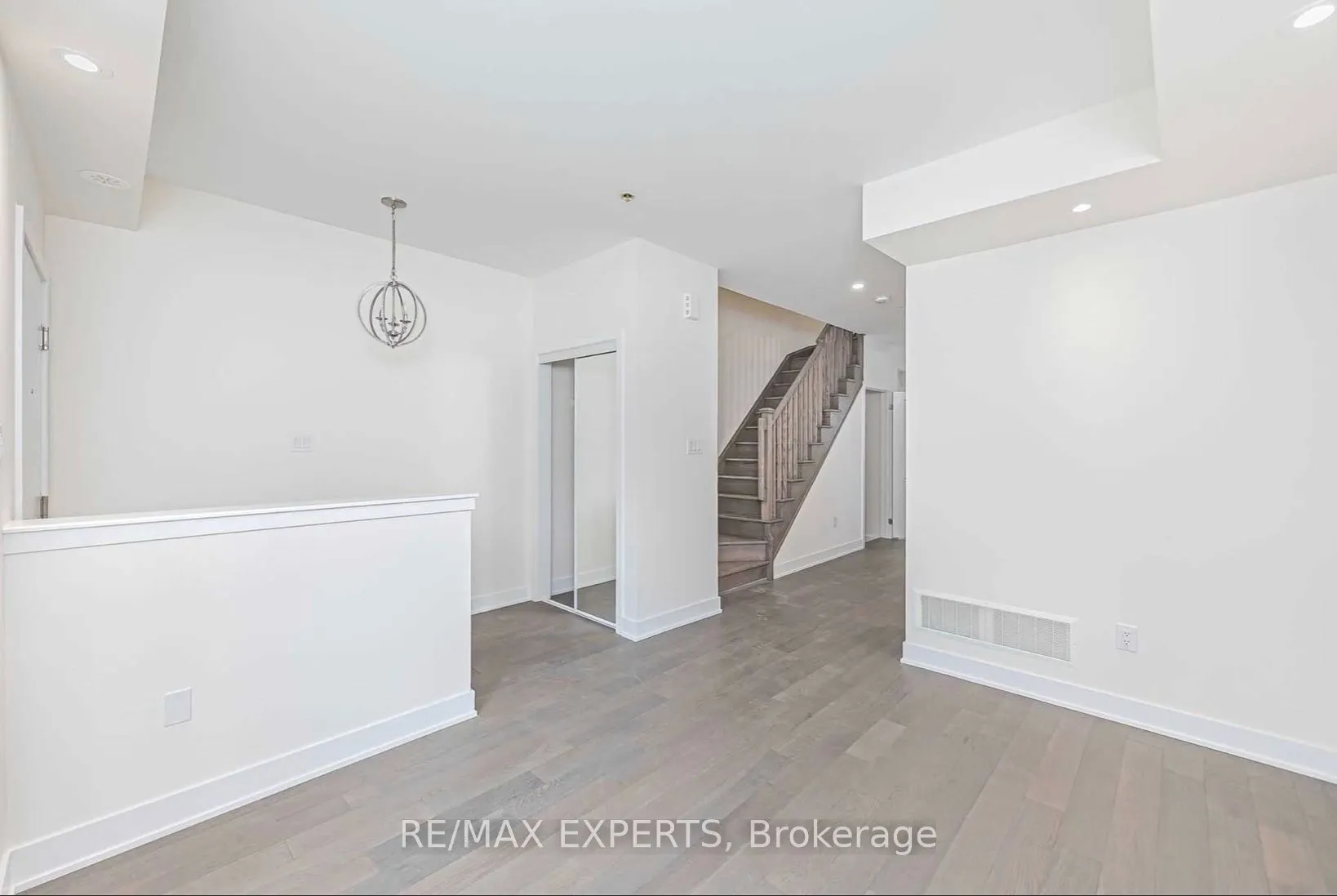 54 William Duncan Road