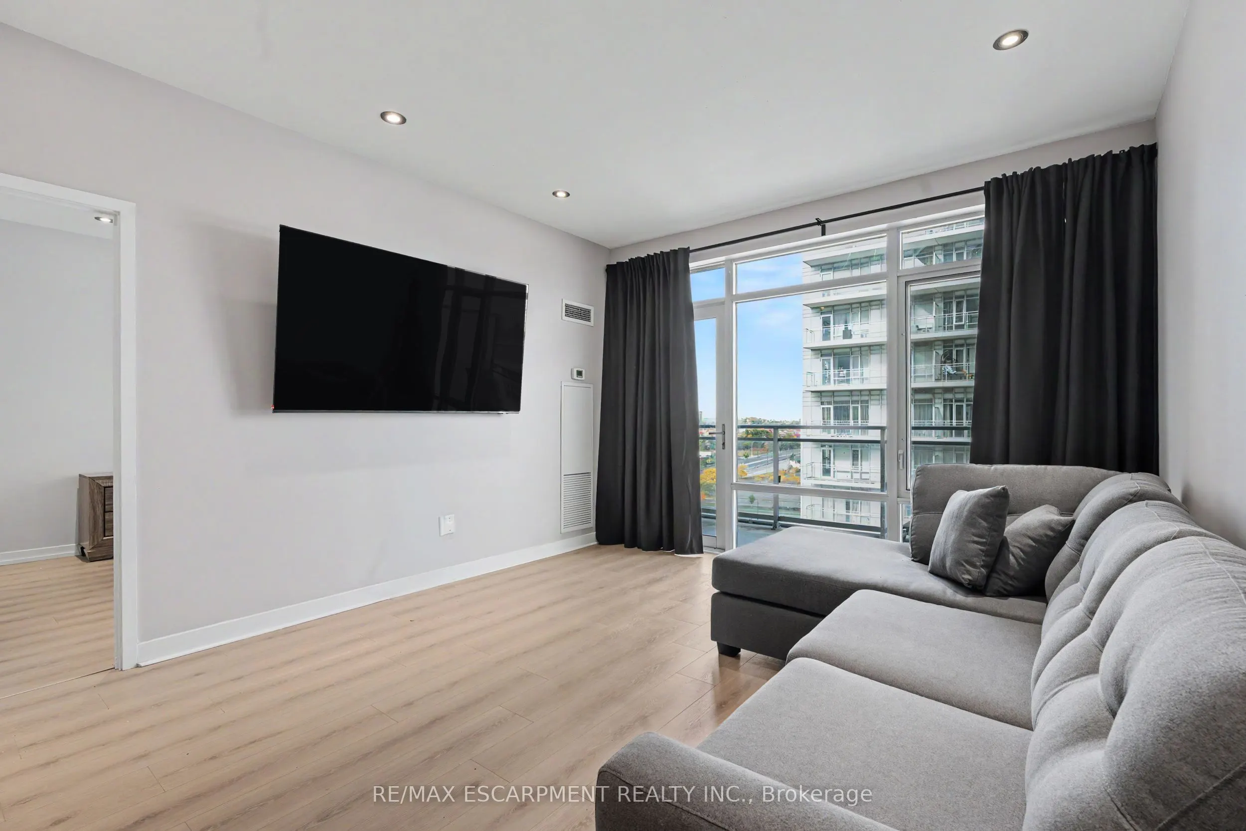 365 Prince of Wales Drive #1309
