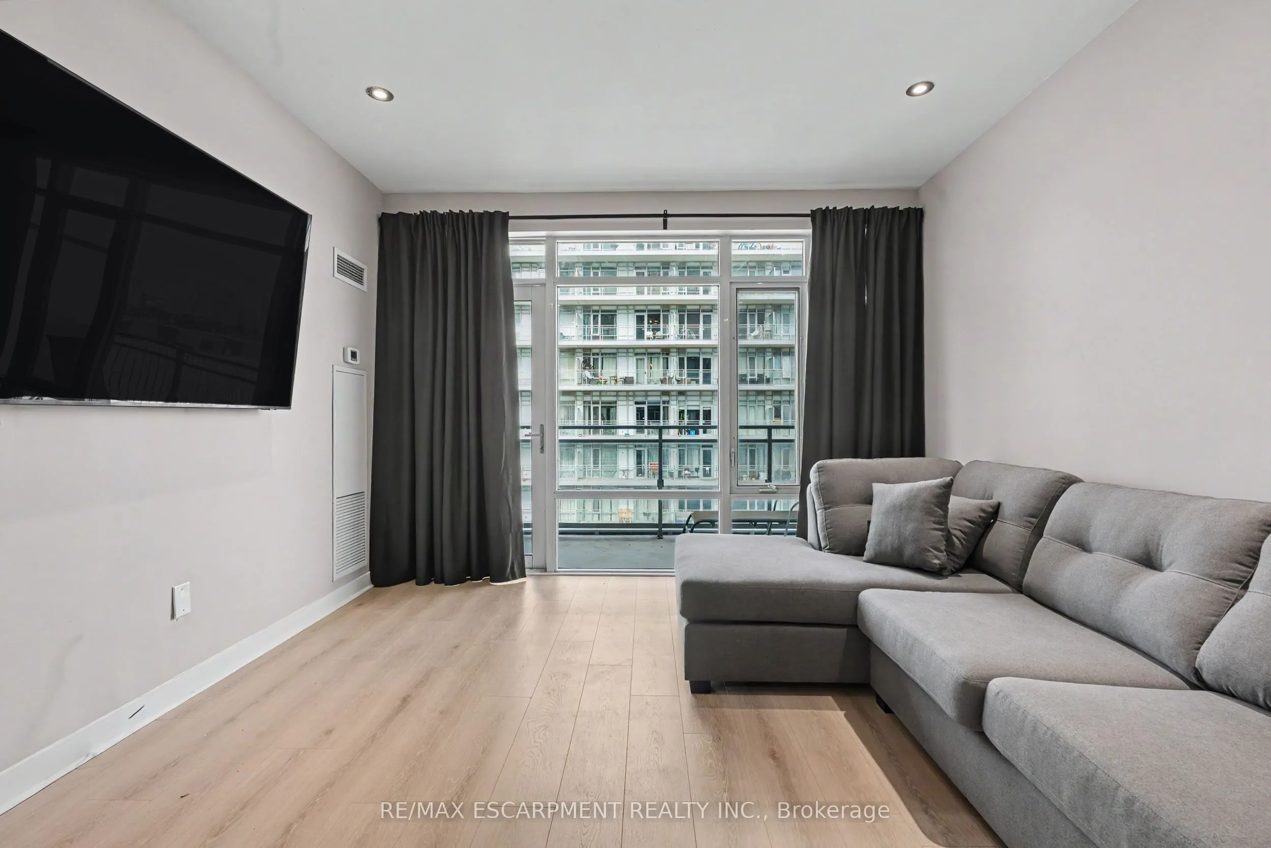 365 Prince of Wales Drive #1309