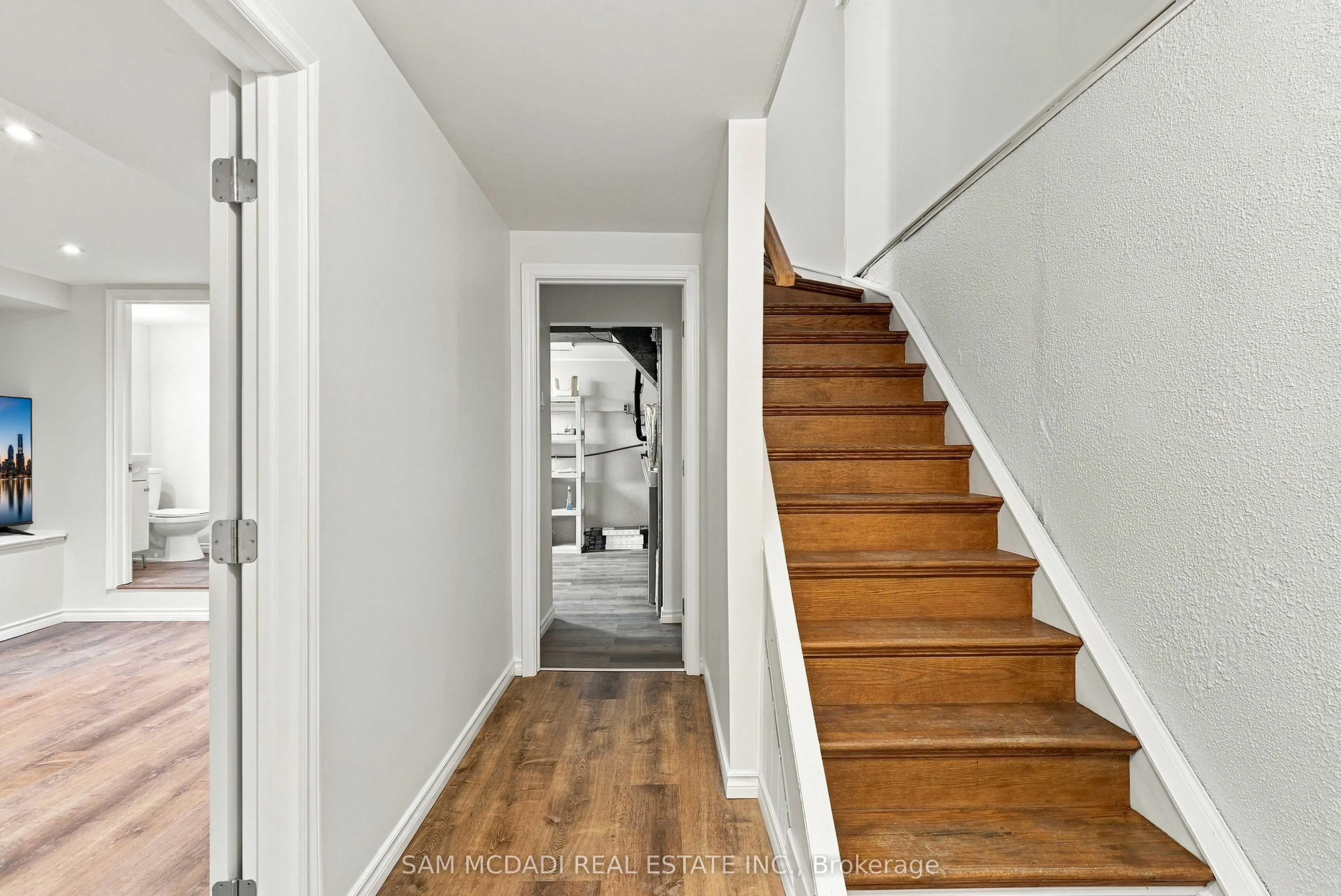 2779 Gananoque Drive #87