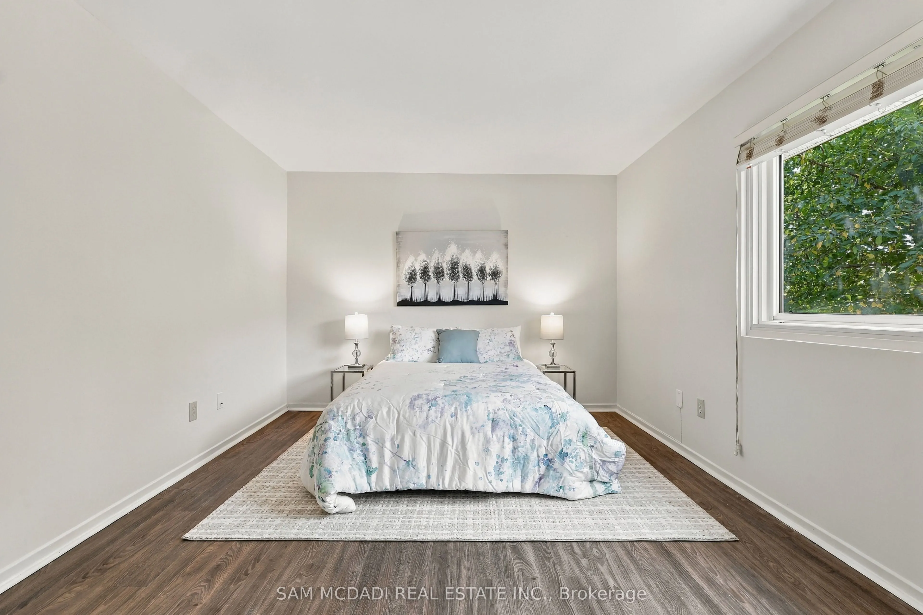 2779 Gananoque Drive #87