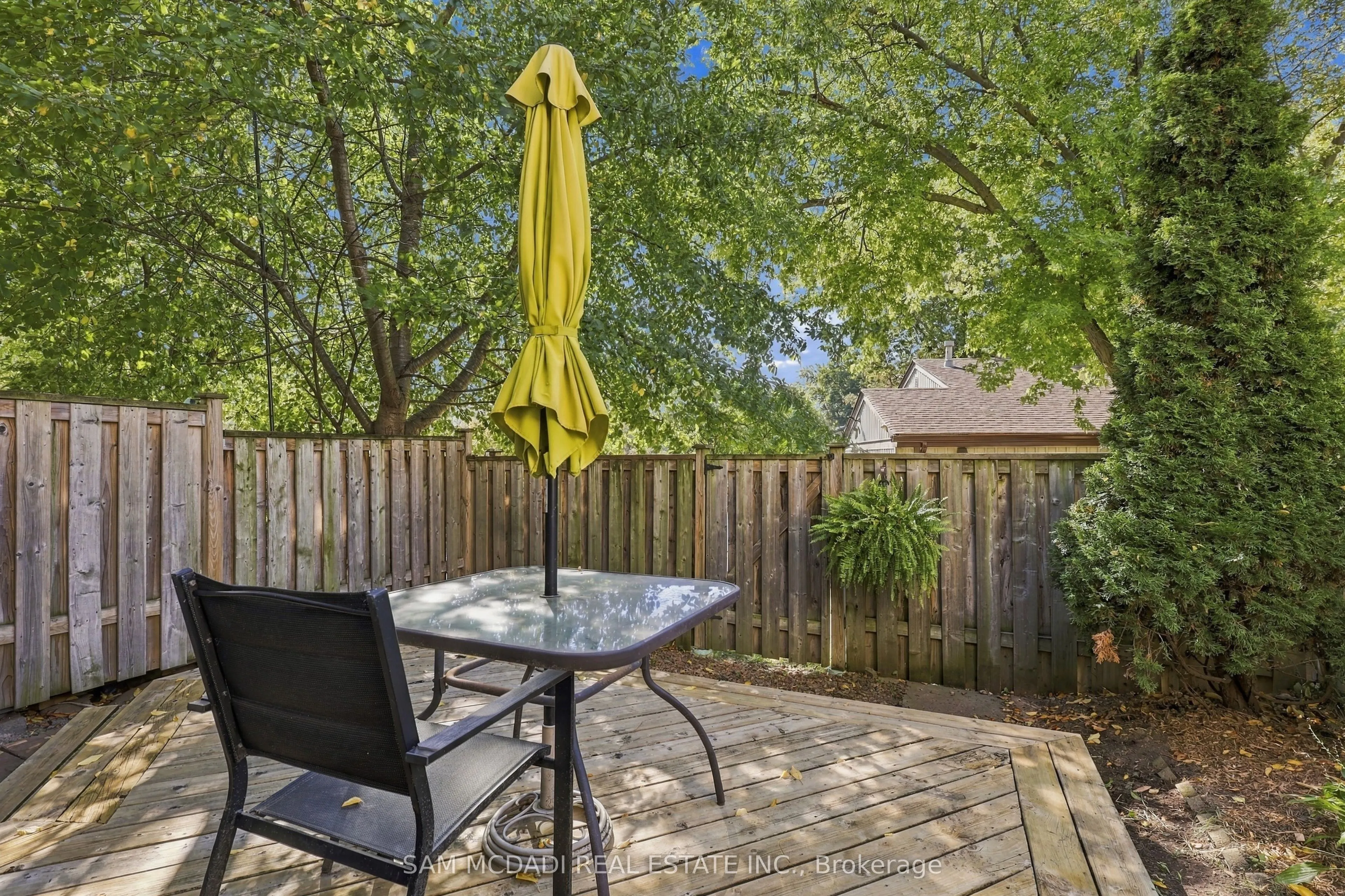 2779 Gananoque Drive #87