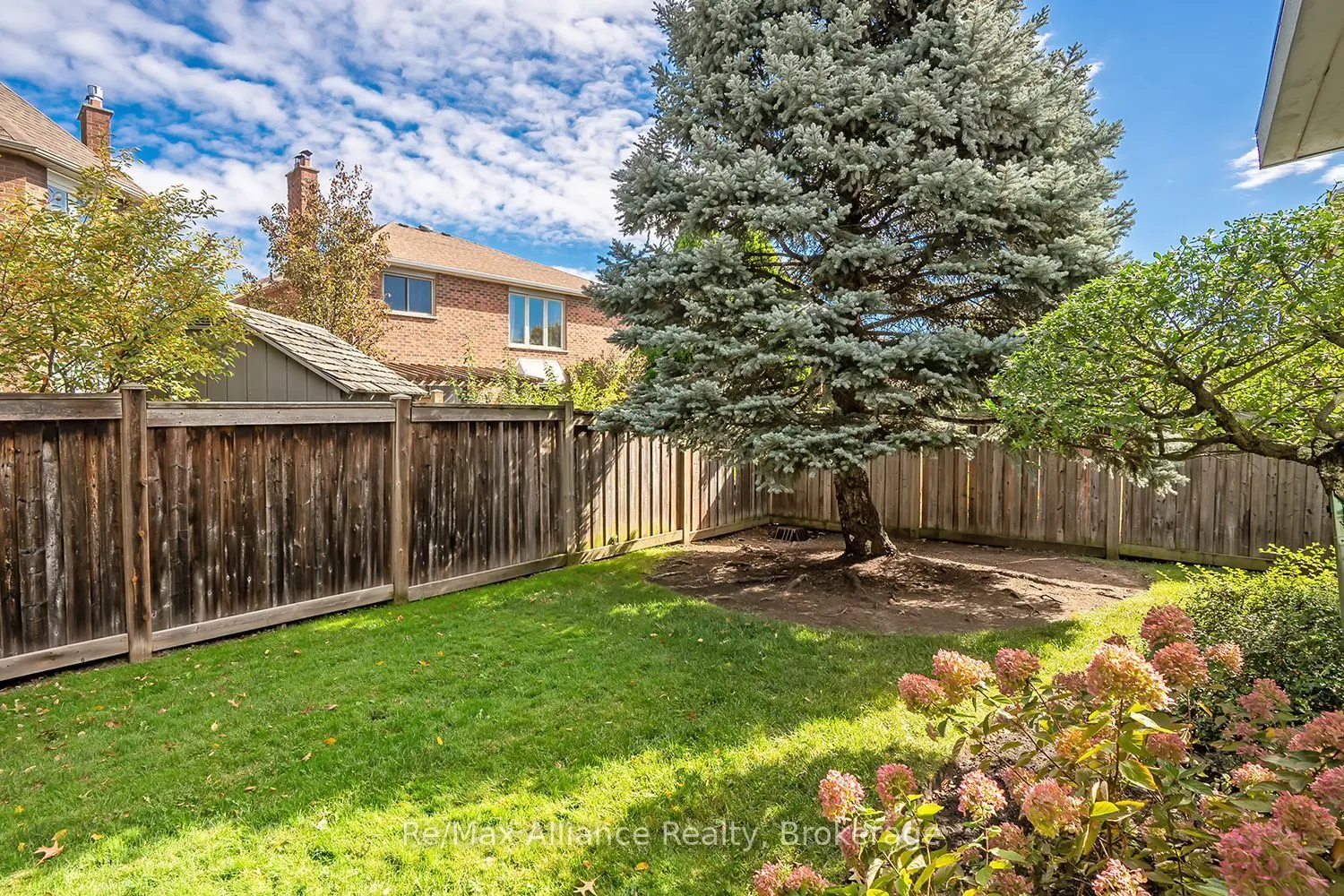 2151 Pineview Drive