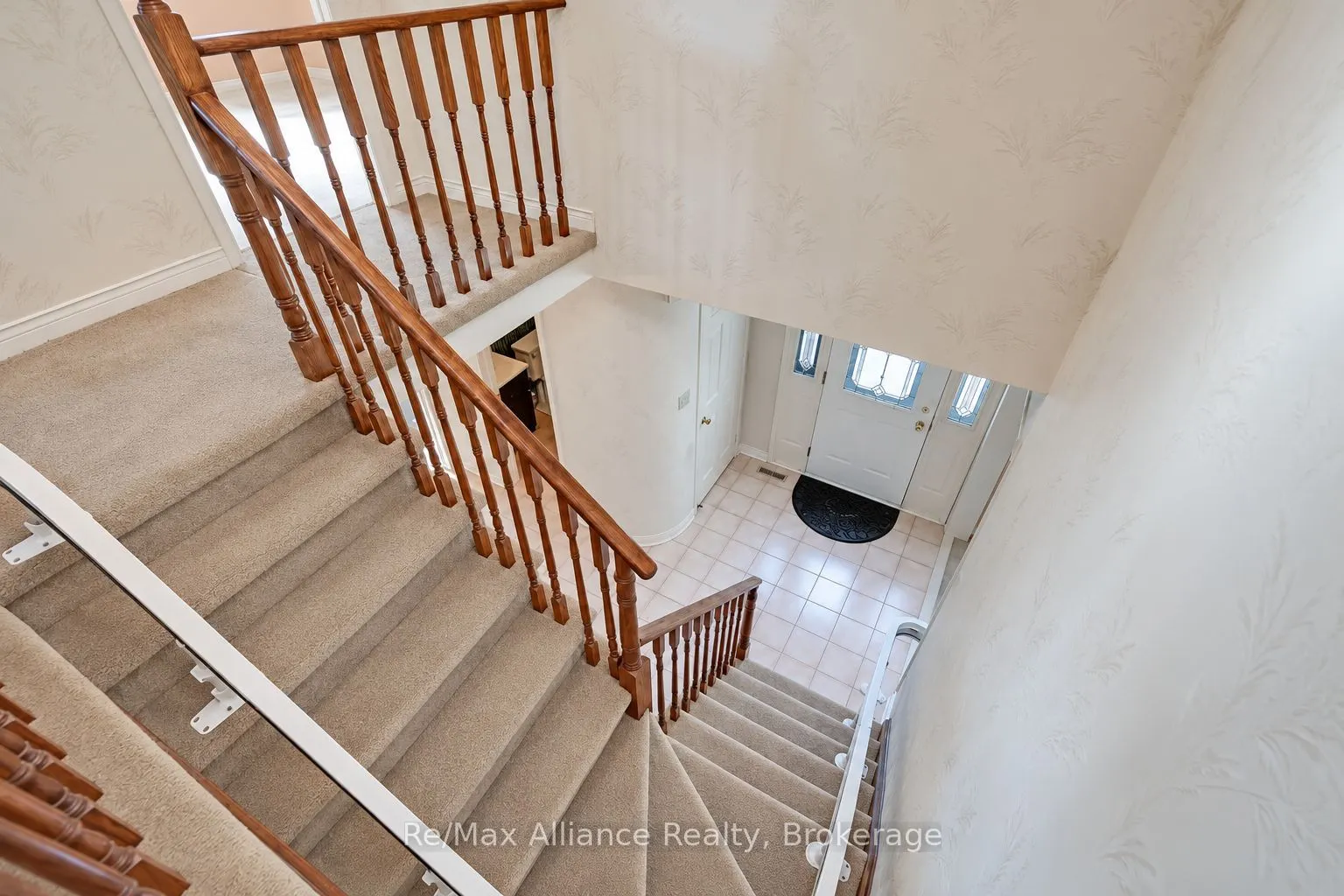2151 Pineview Drive