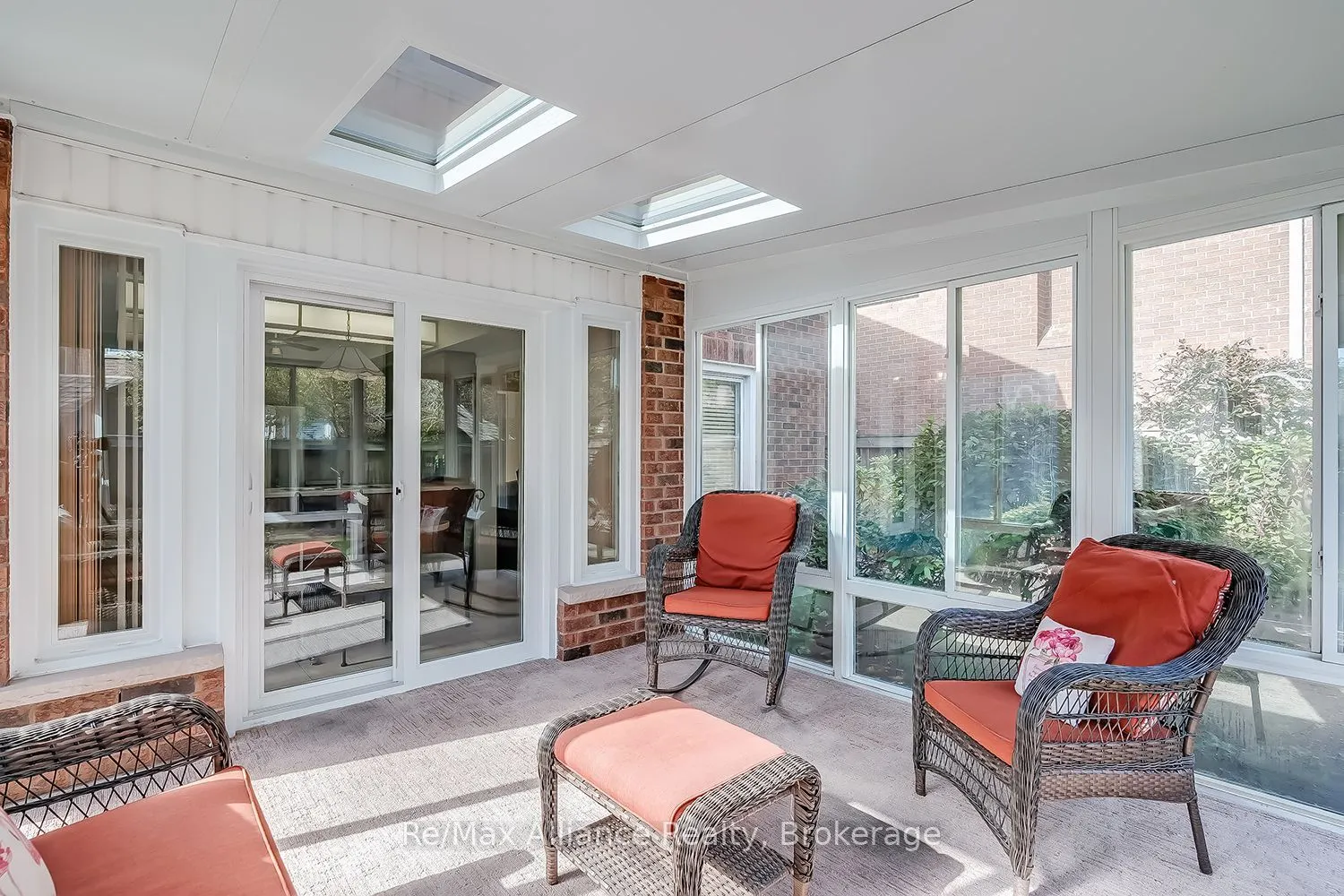 2151 Pineview Drive