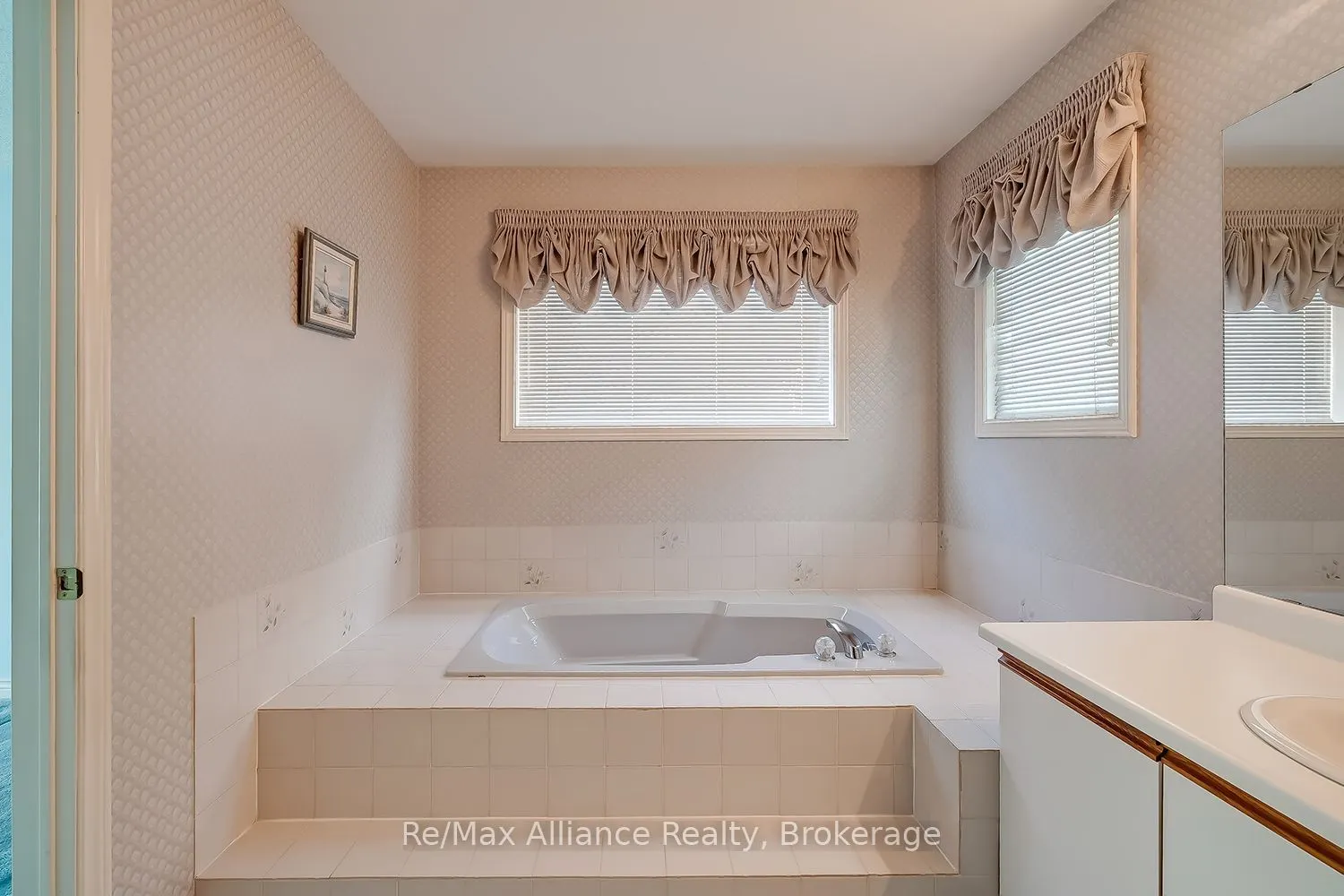 2151 Pineview Drive