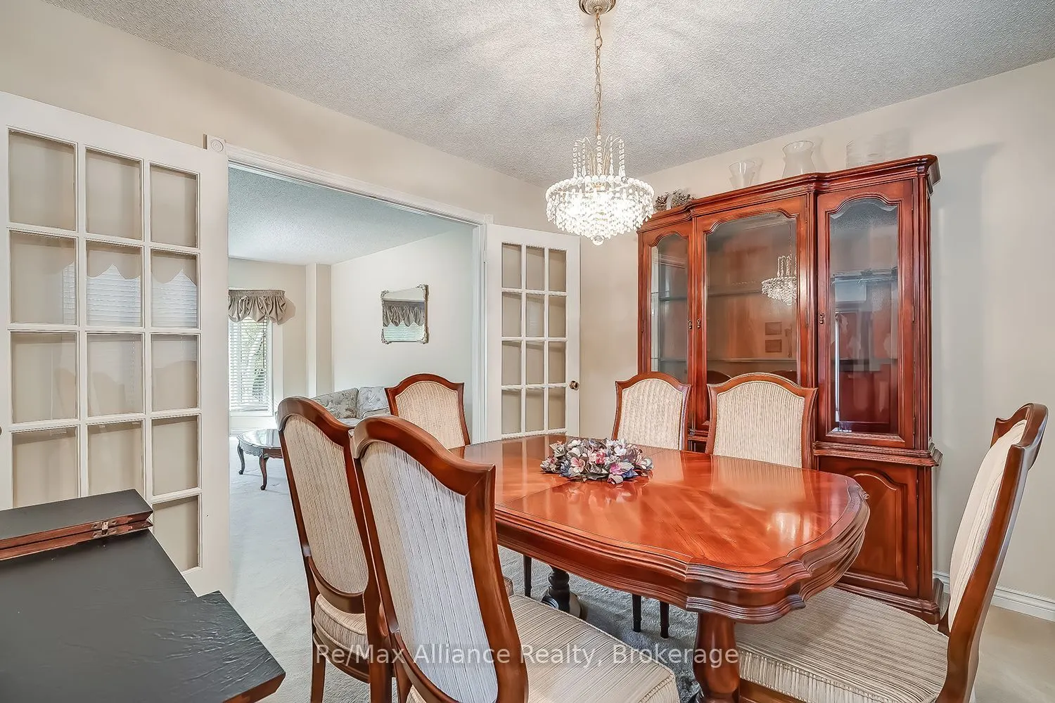 2151 Pineview Drive