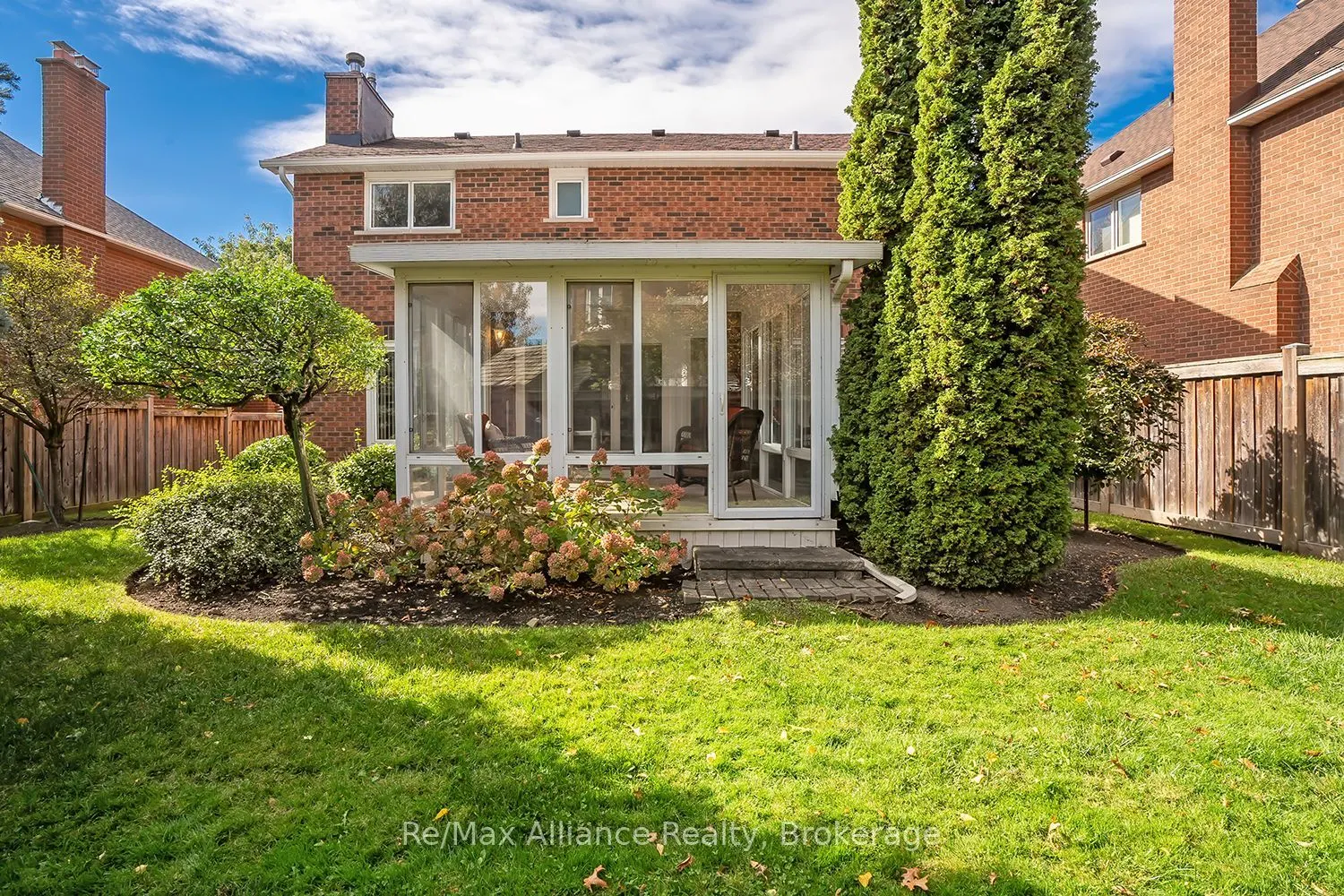 2151 Pineview Drive