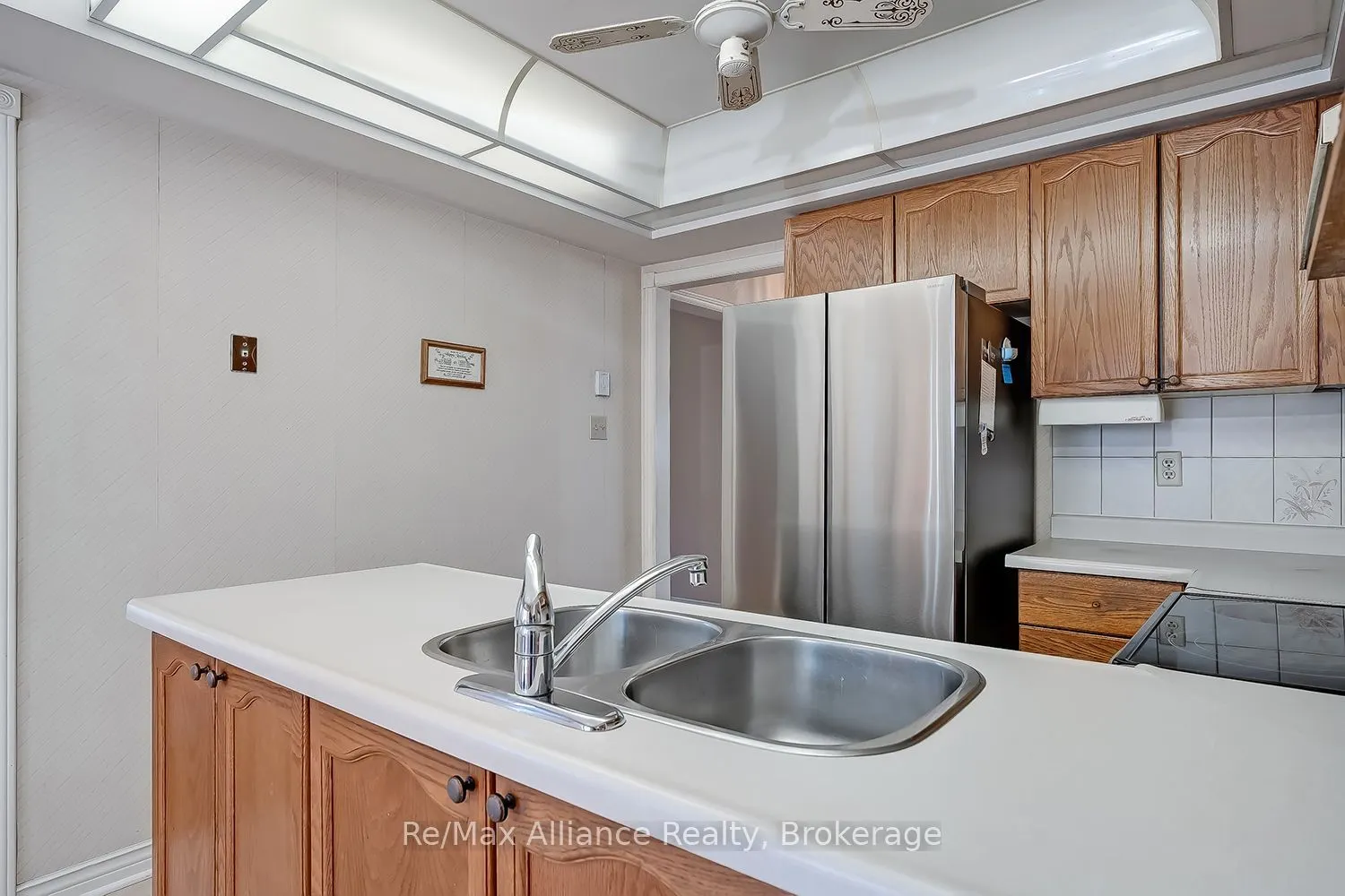 2151 Pineview Drive