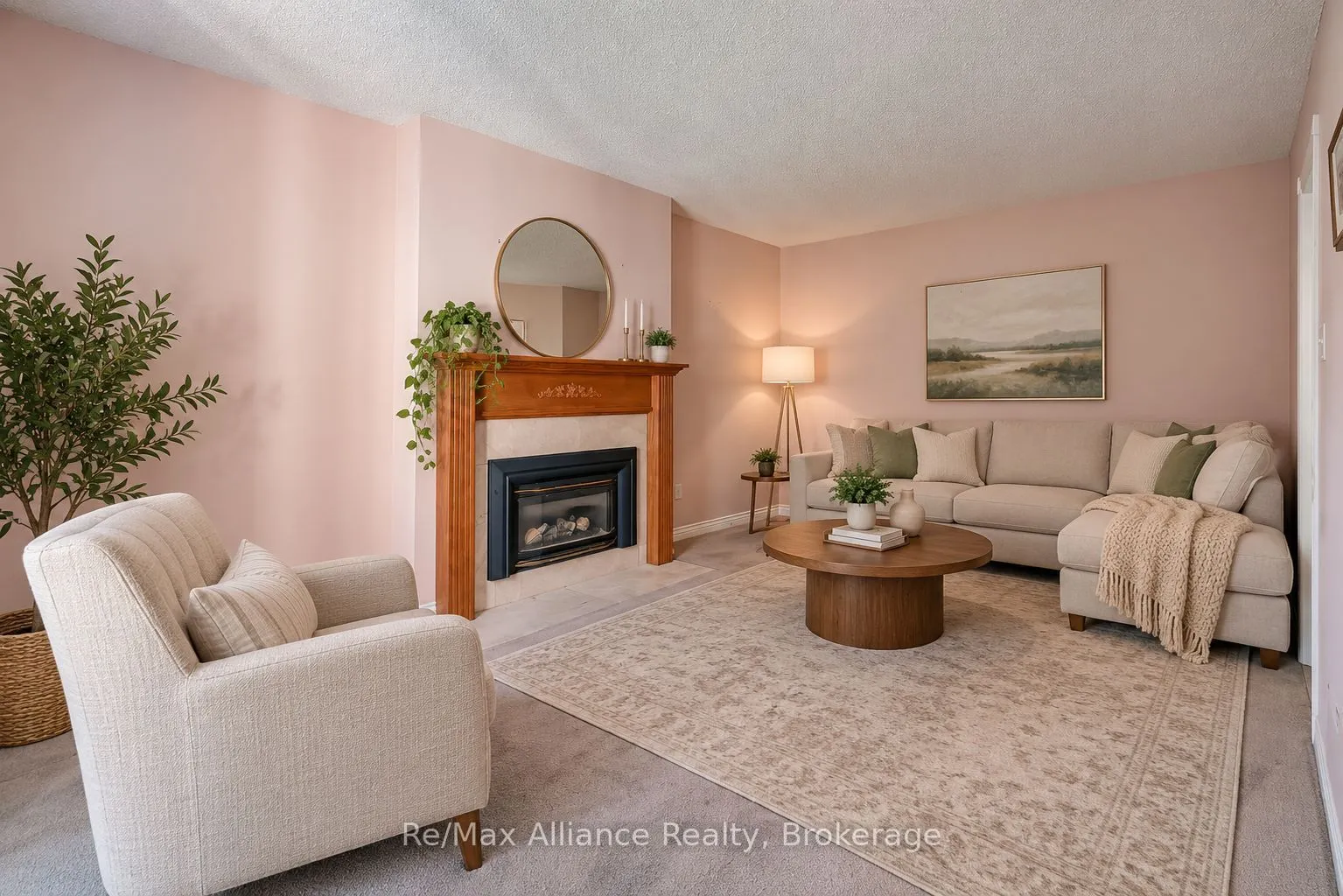 2151 Pineview Drive