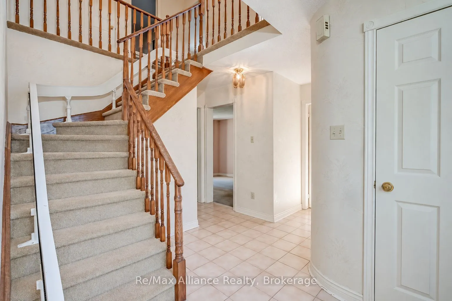 2151 Pineview Drive
