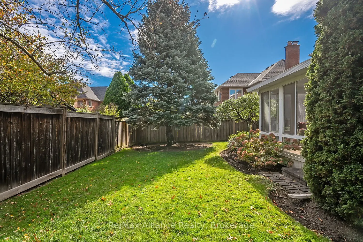 2151 Pineview Drive