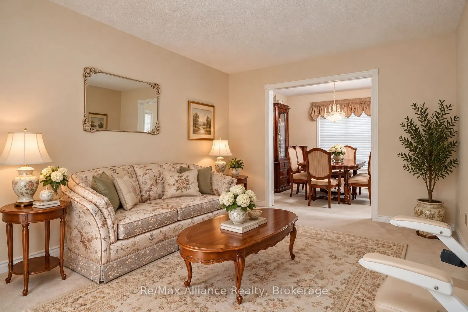 2151 Pineview Drive