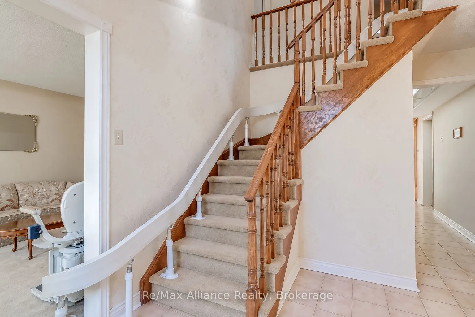 2151 Pineview Drive