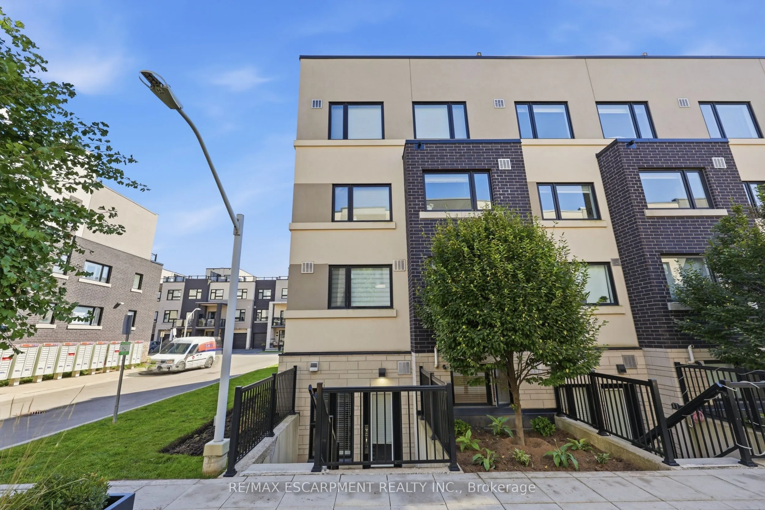 1129 Cooke Boulevard #613