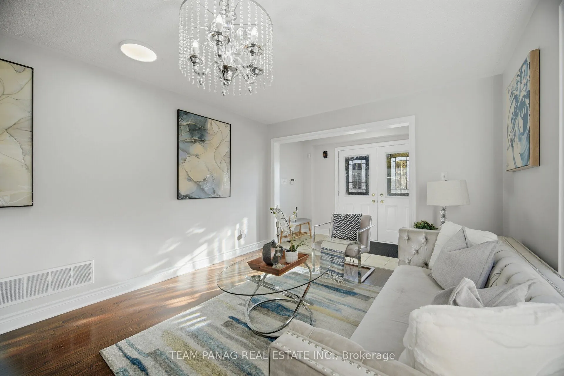 11 Peachill Court