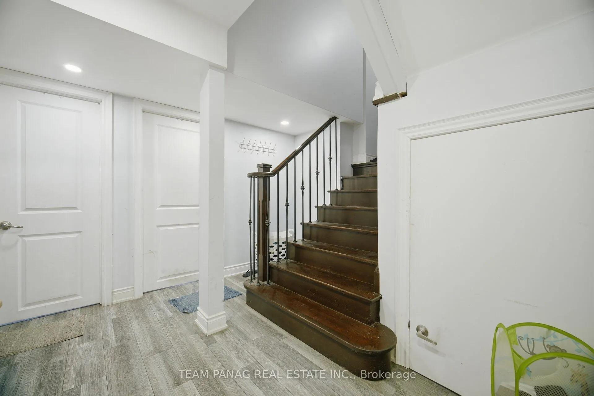 11 Peachill Court