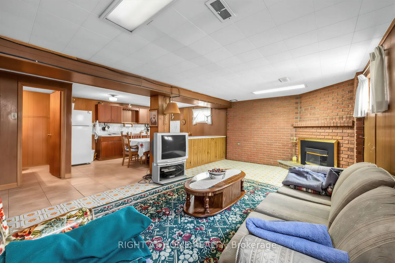 7 Daystrom Drive