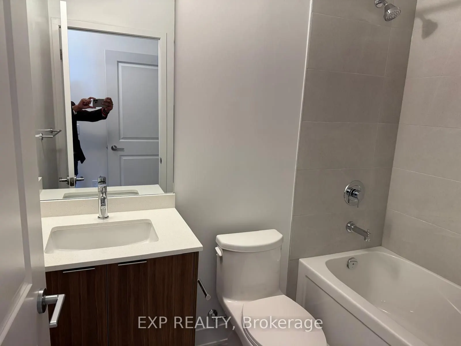 125 Nippising Road #1510 B