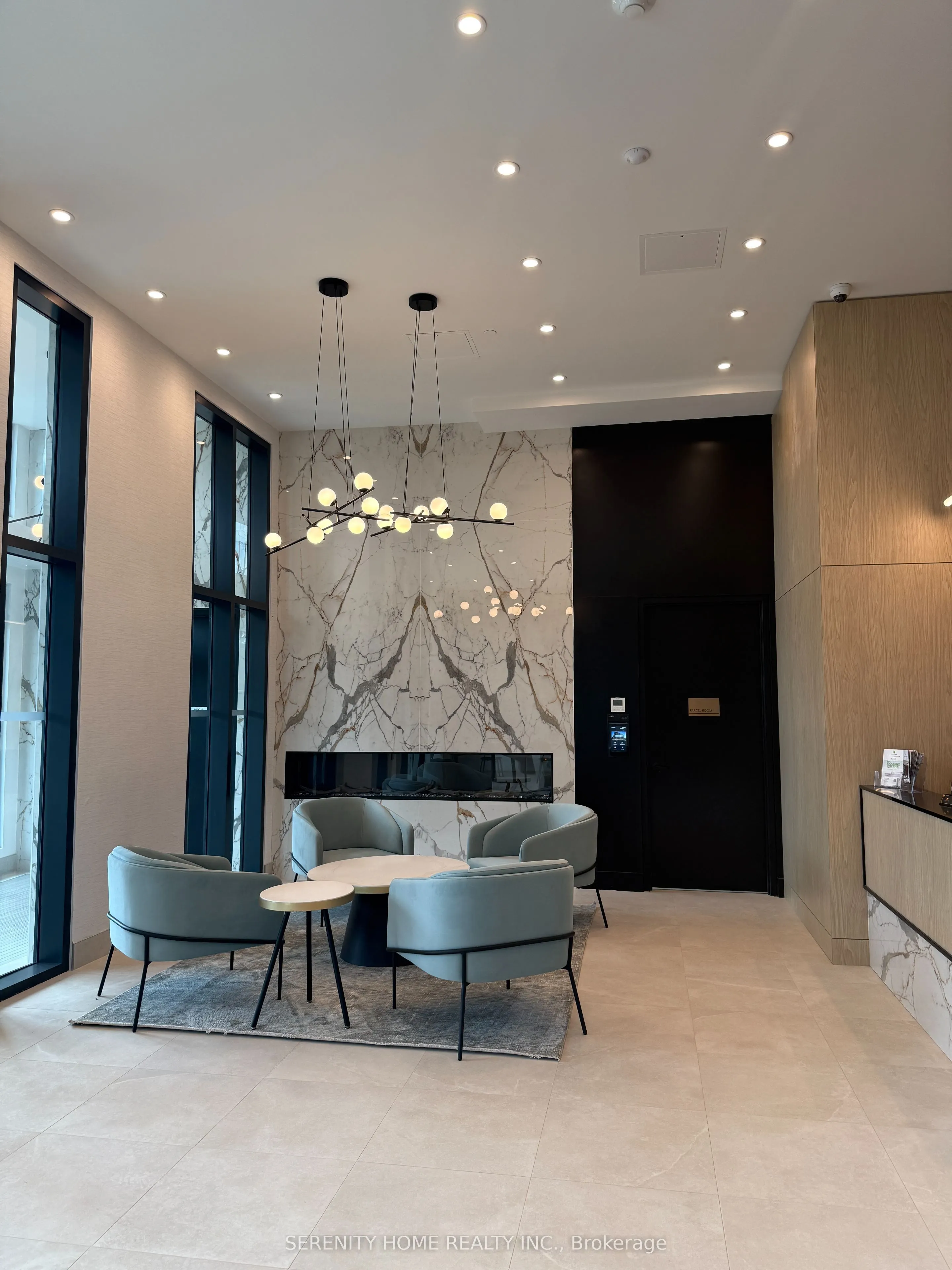 1381 Lakeshore Road E #610