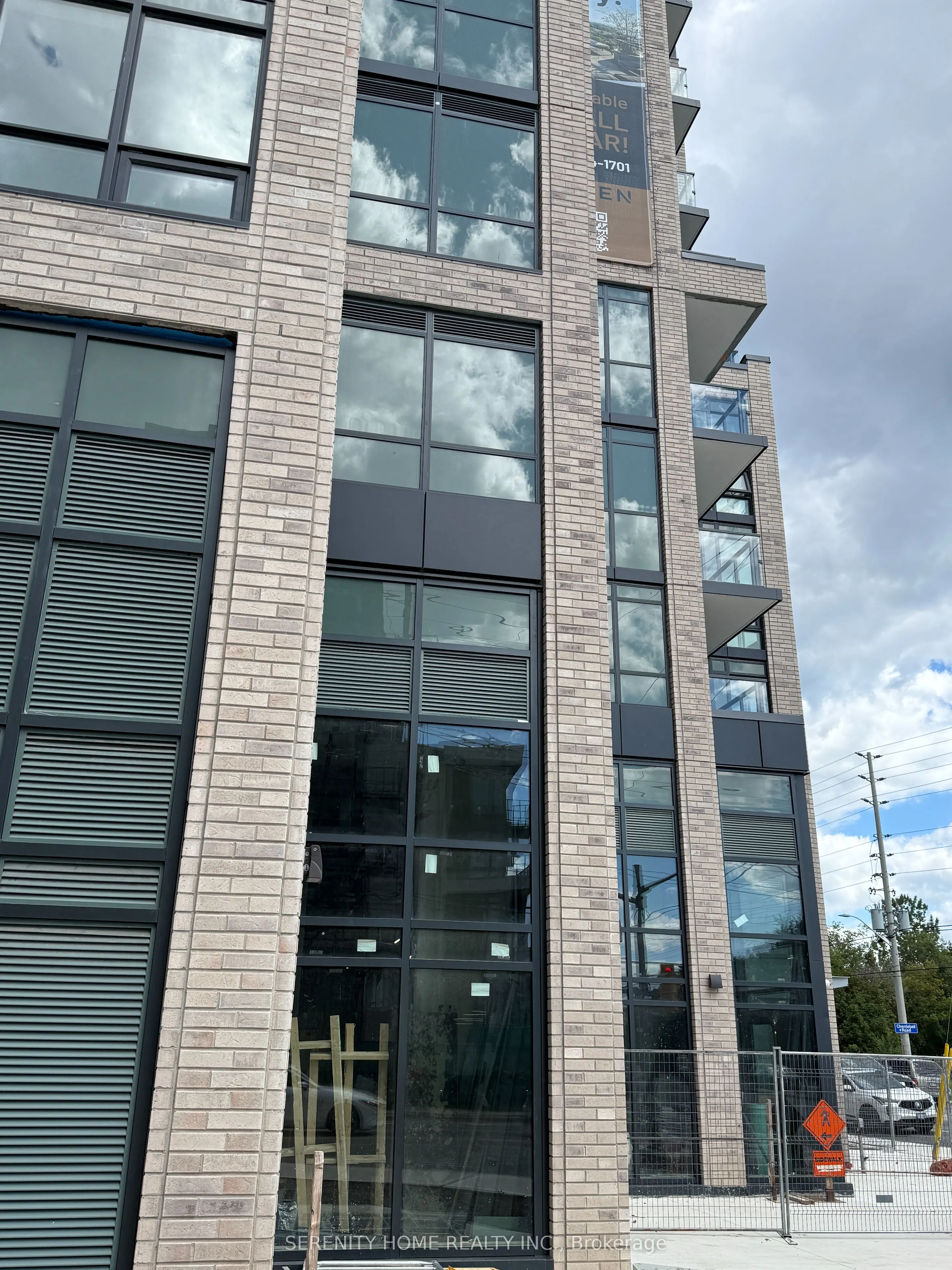 1381 Lakeshore Road E #610