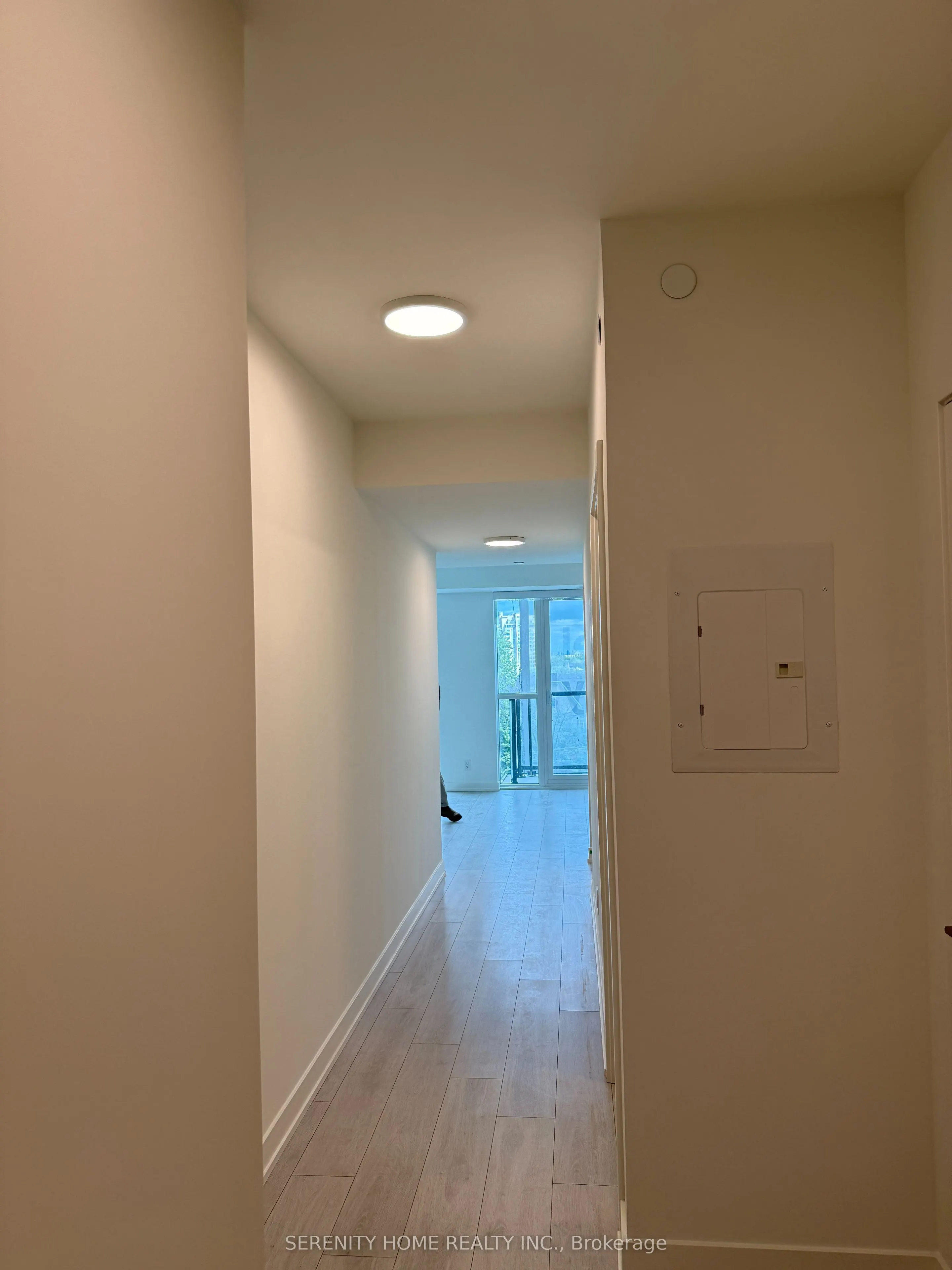 1381 Lakeshore Road E #610
