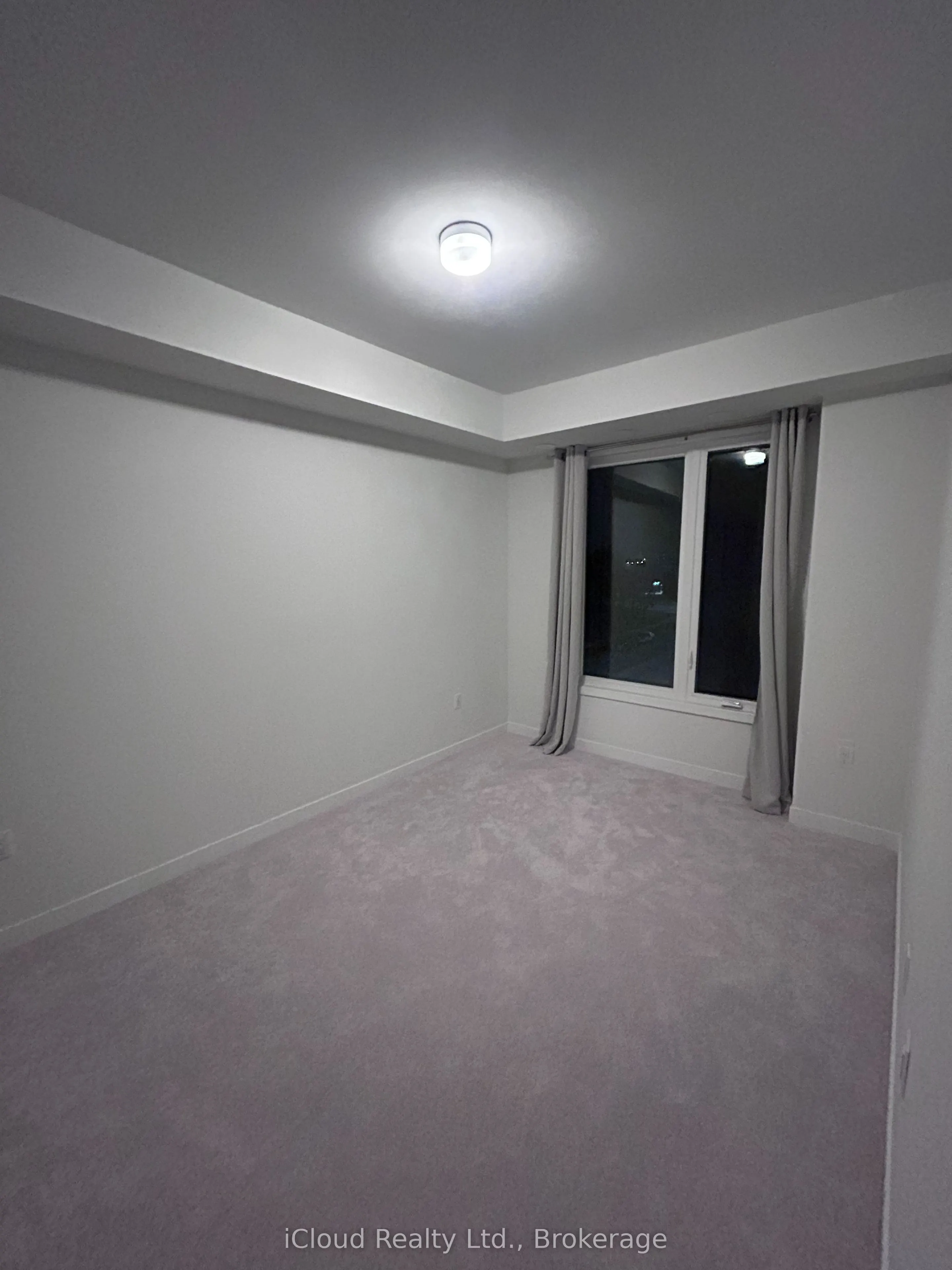 3415 Ridgeway Drive #4