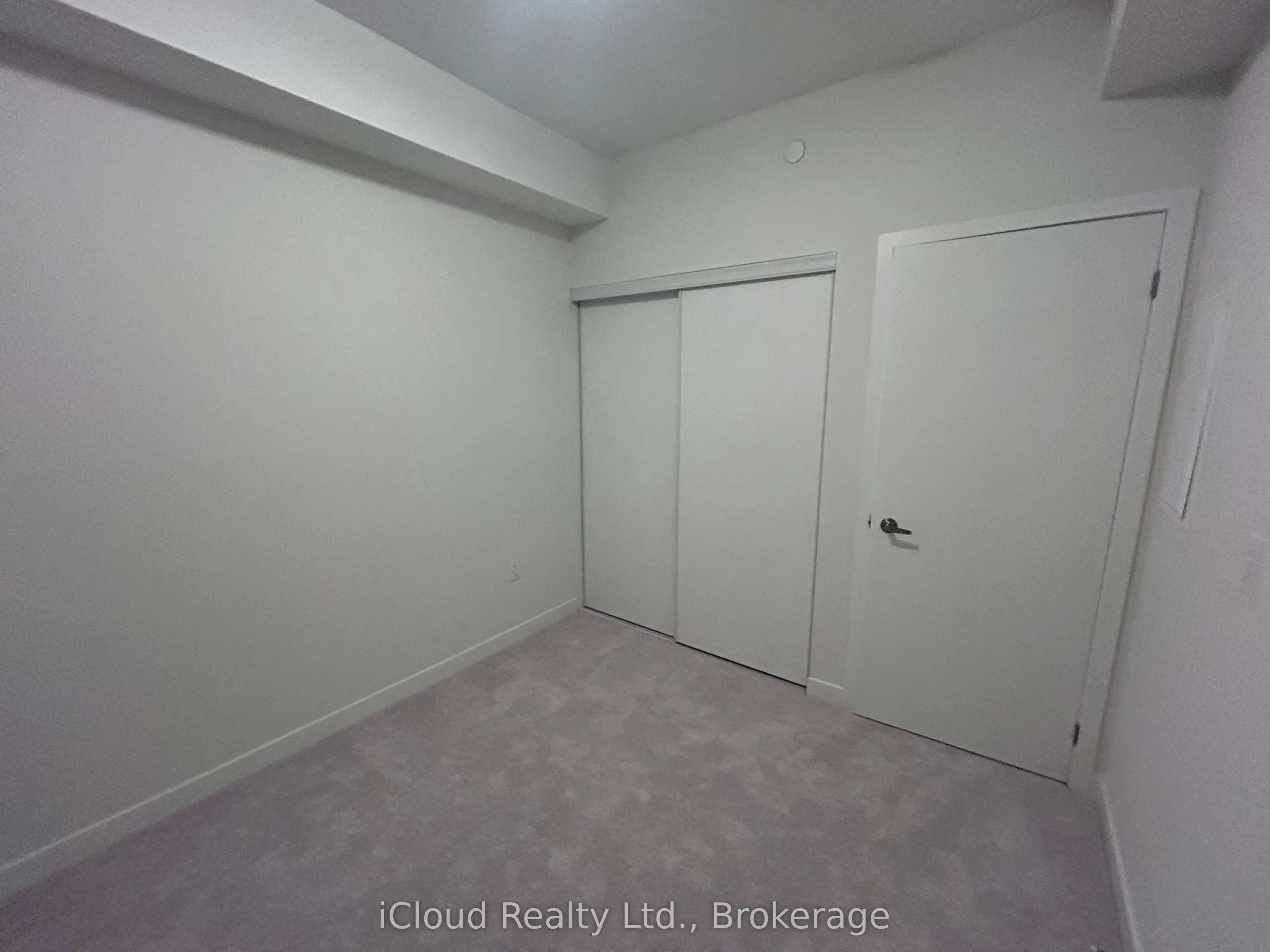 3415 Ridgeway Drive #4