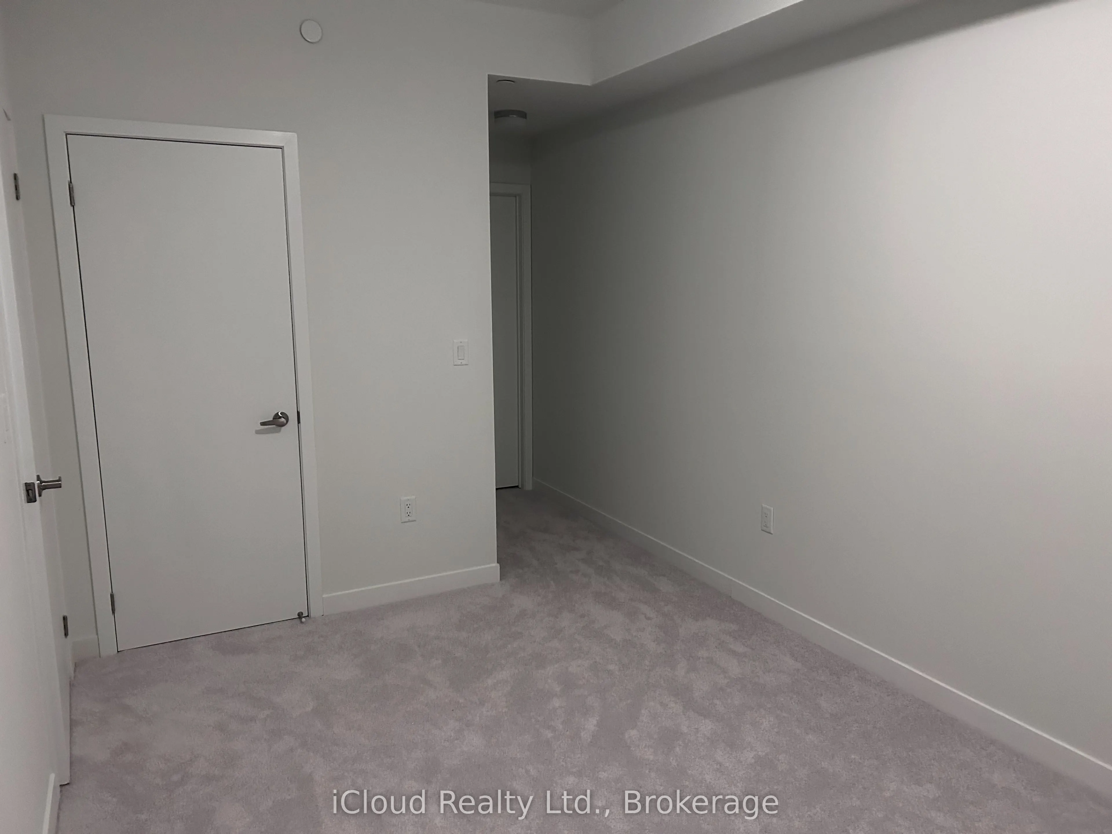 3415 Ridgeway Drive #4