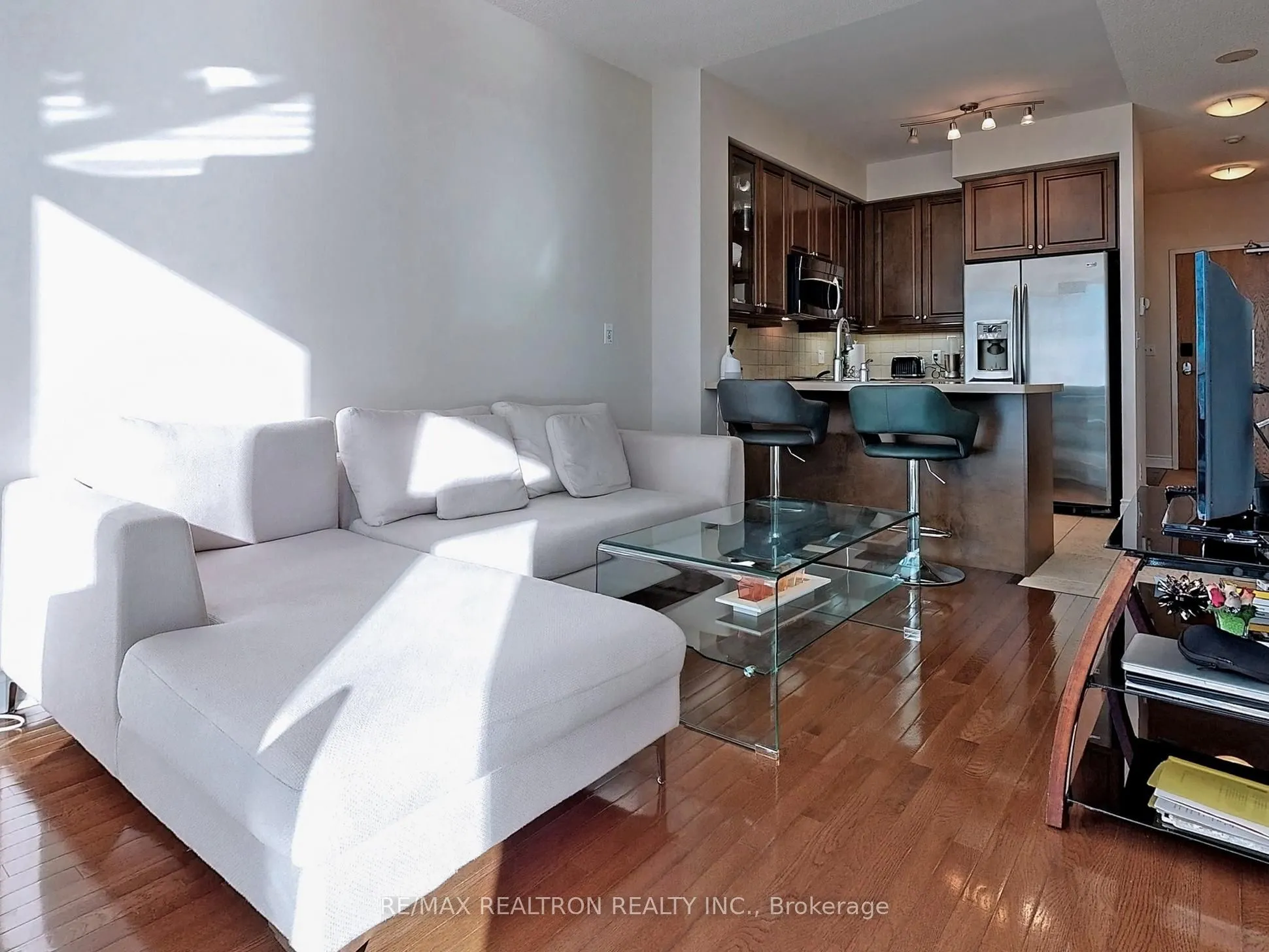 1910 Lake Shore Boulevard W #PH2