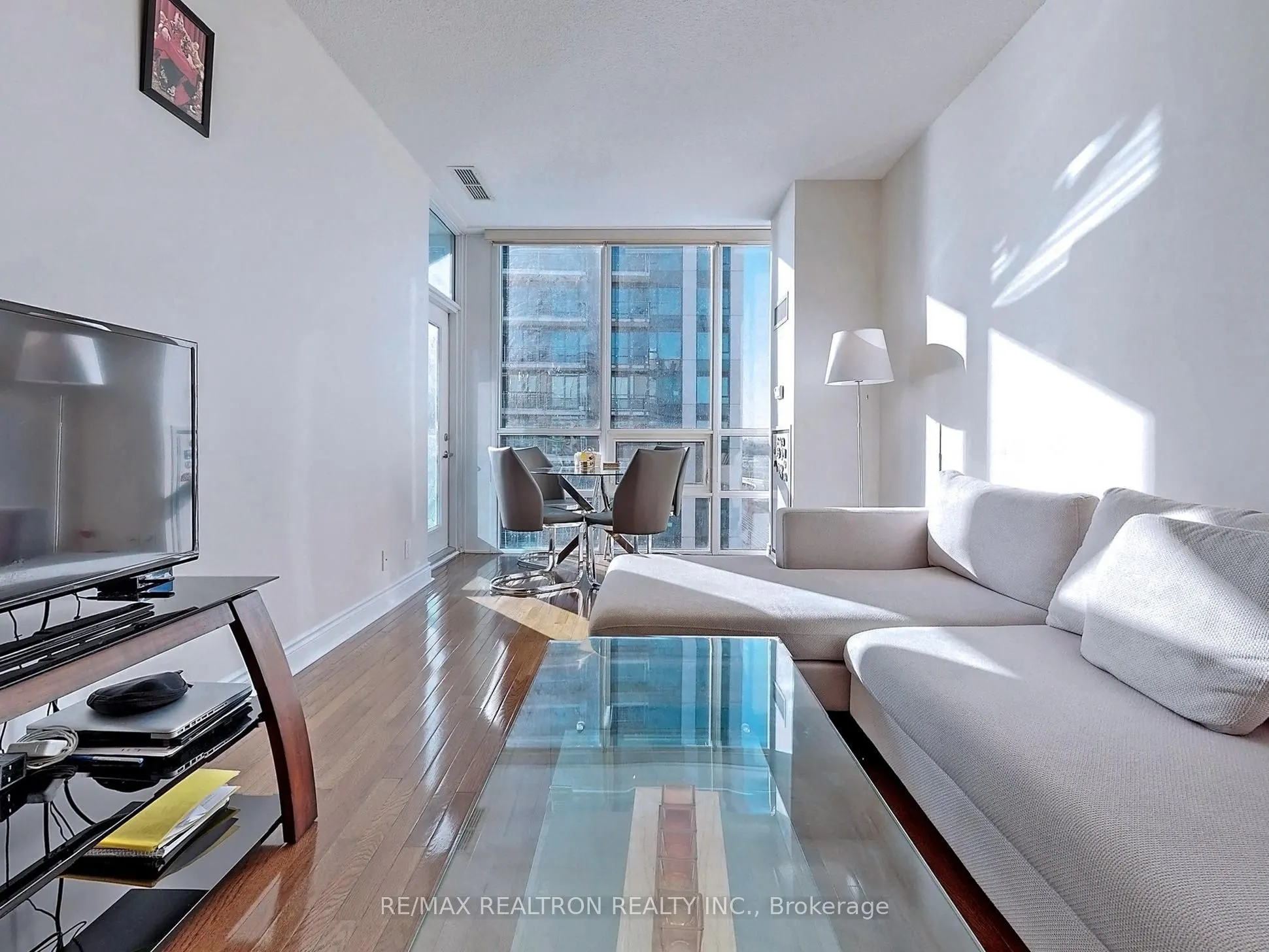 1910 Lake Shore Boulevard W #PH2