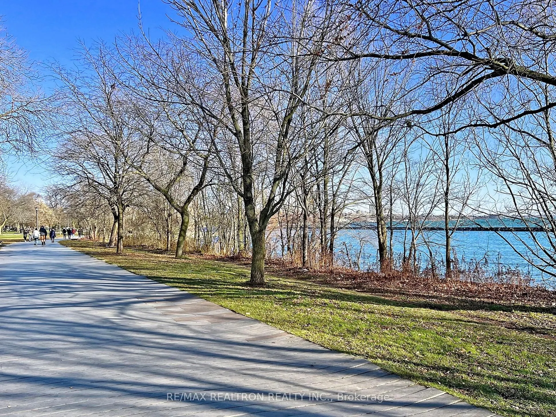 1910 Lake Shore Boulevard W #PH2