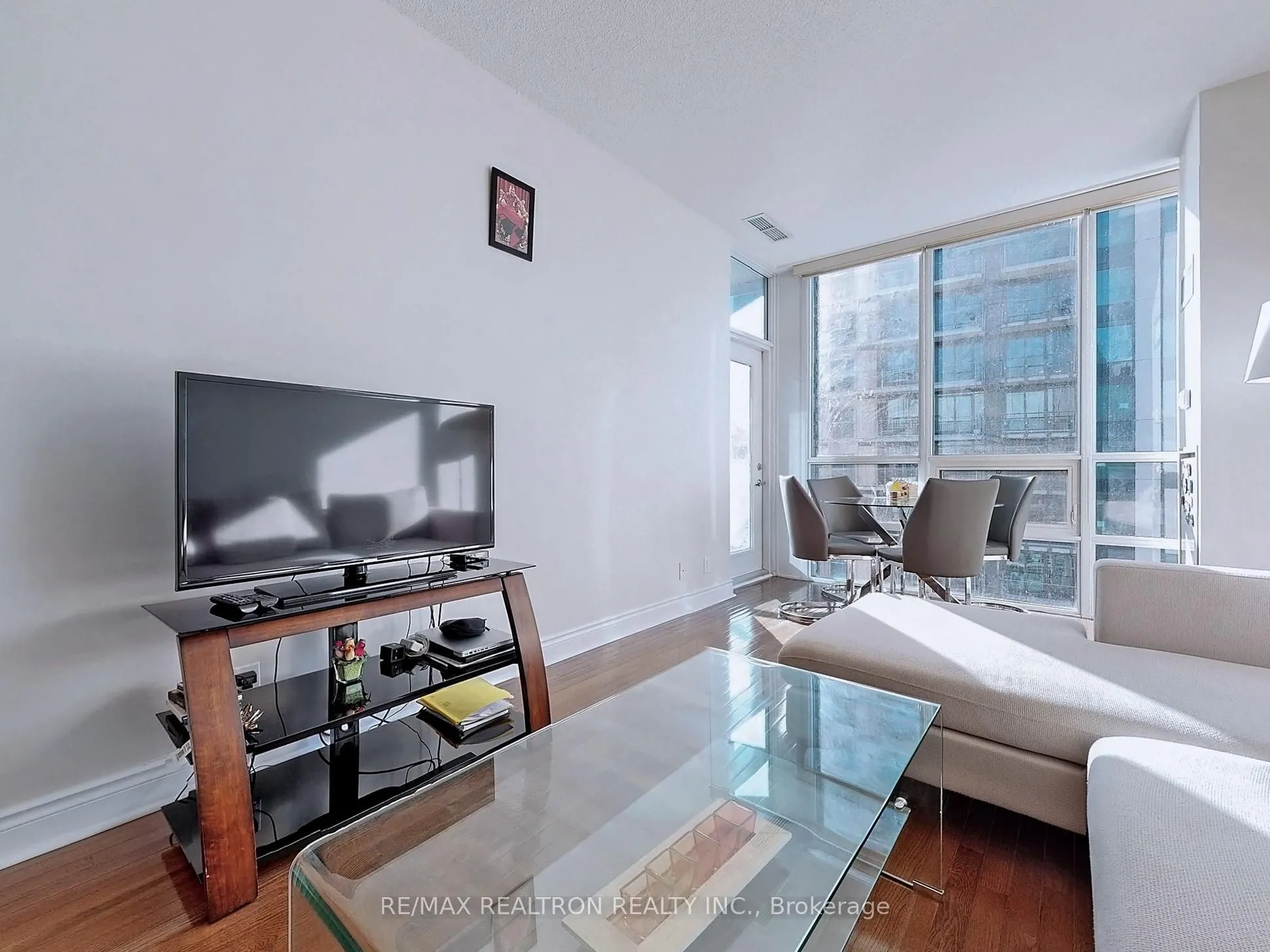 1910 Lake Shore Boulevard W #PH2