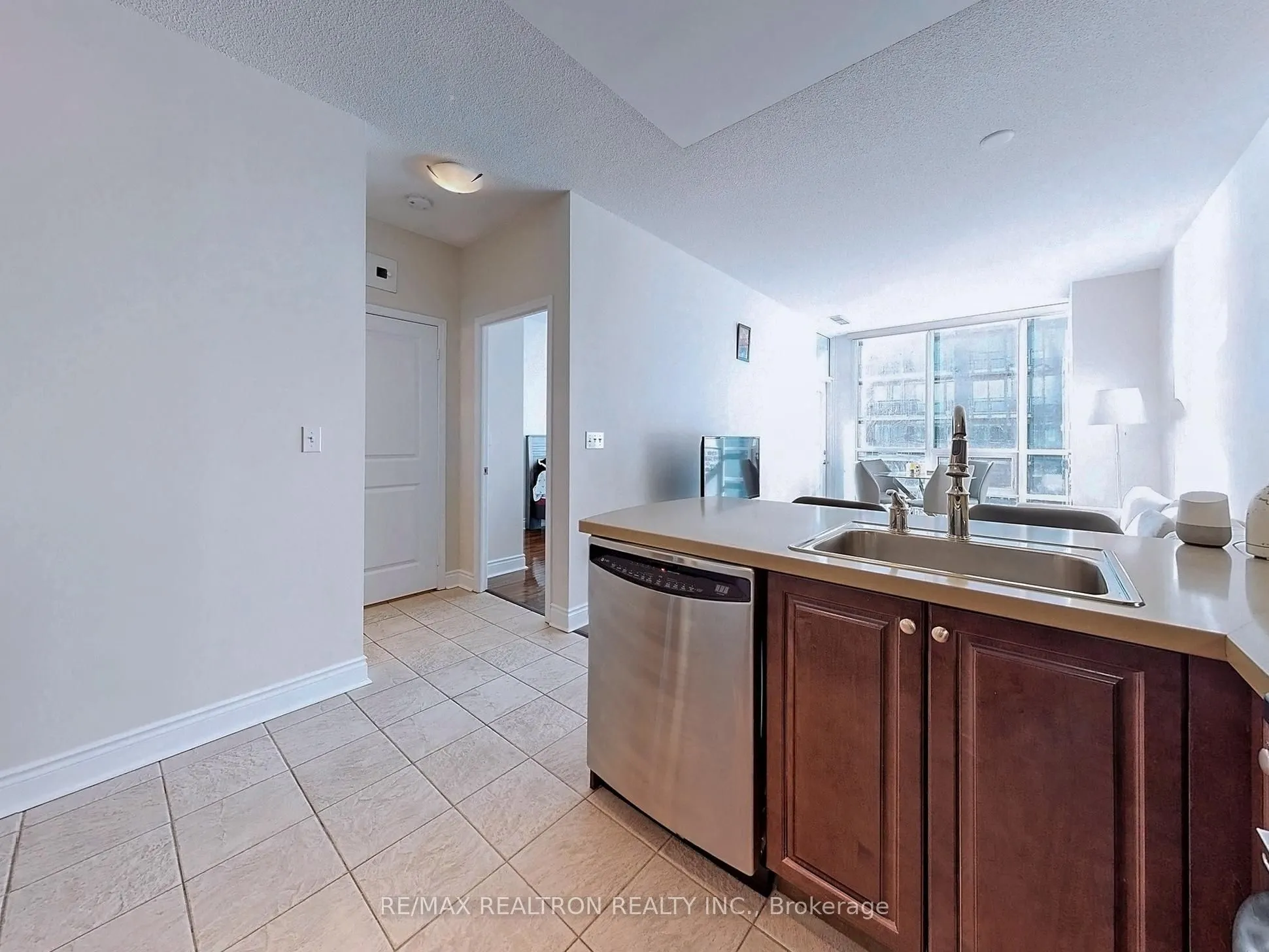 1910 Lake Shore Boulevard W #PH2