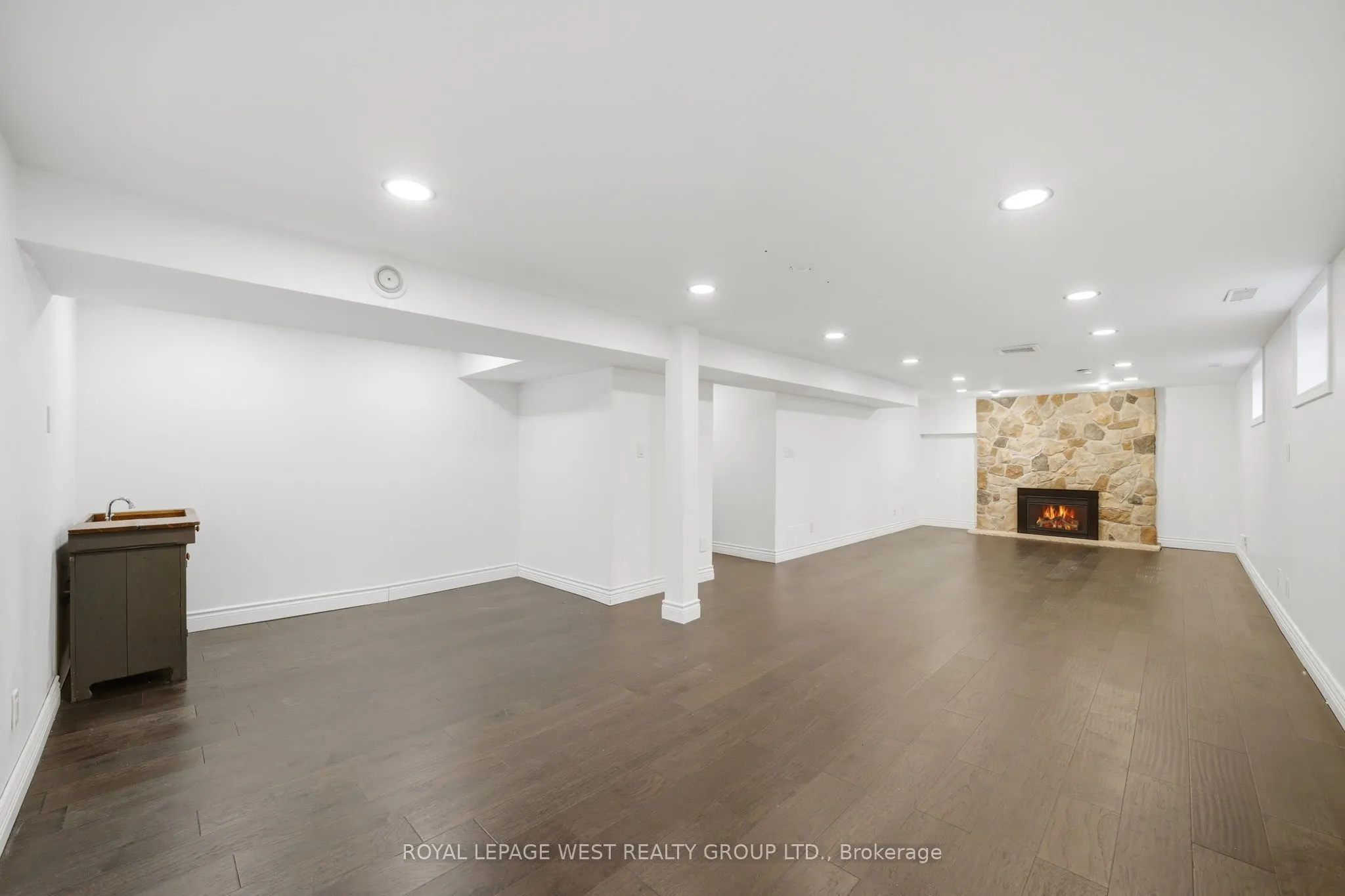 3334 Enniskillen Circle