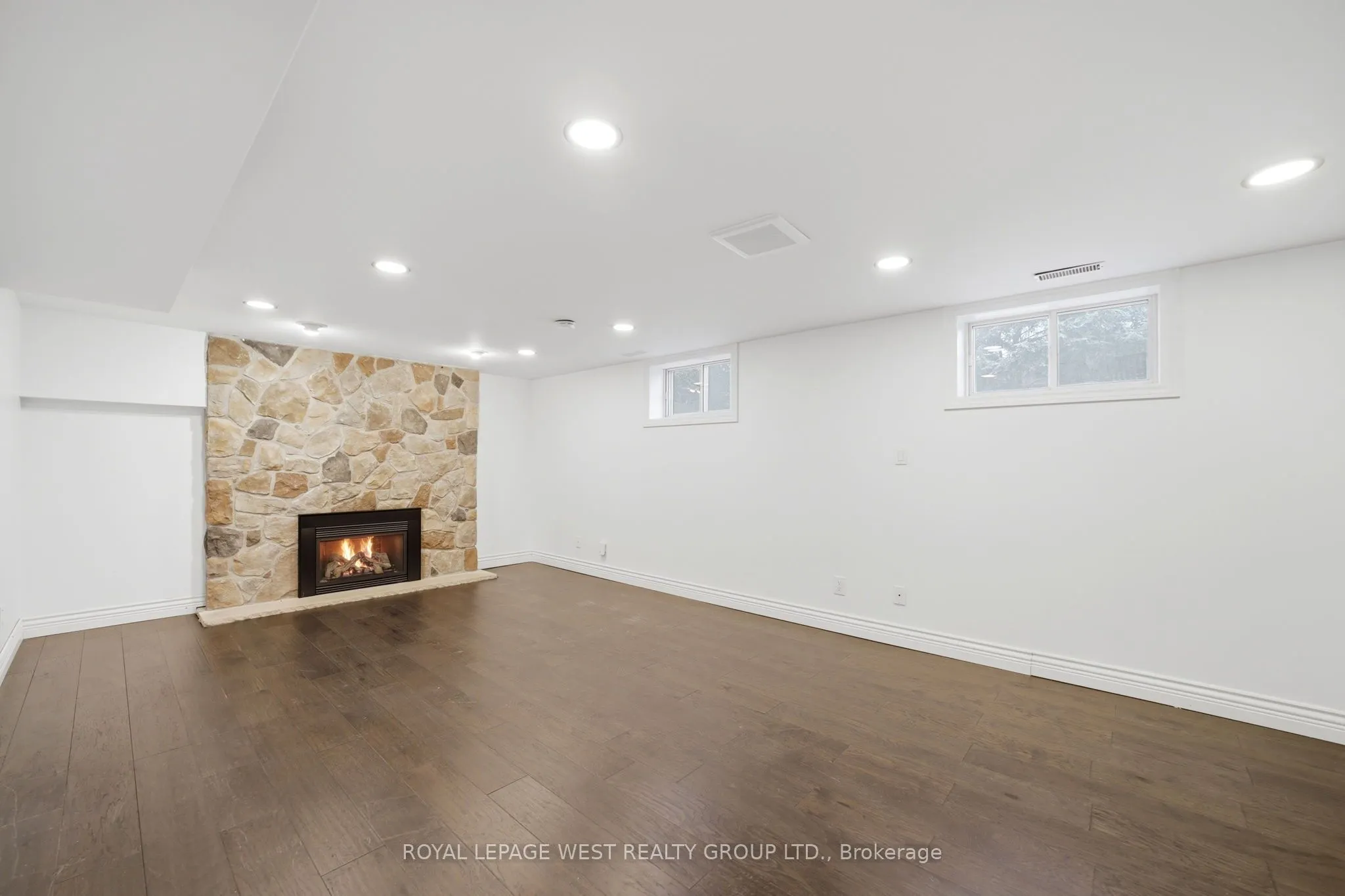 3334 Enniskillen Circle